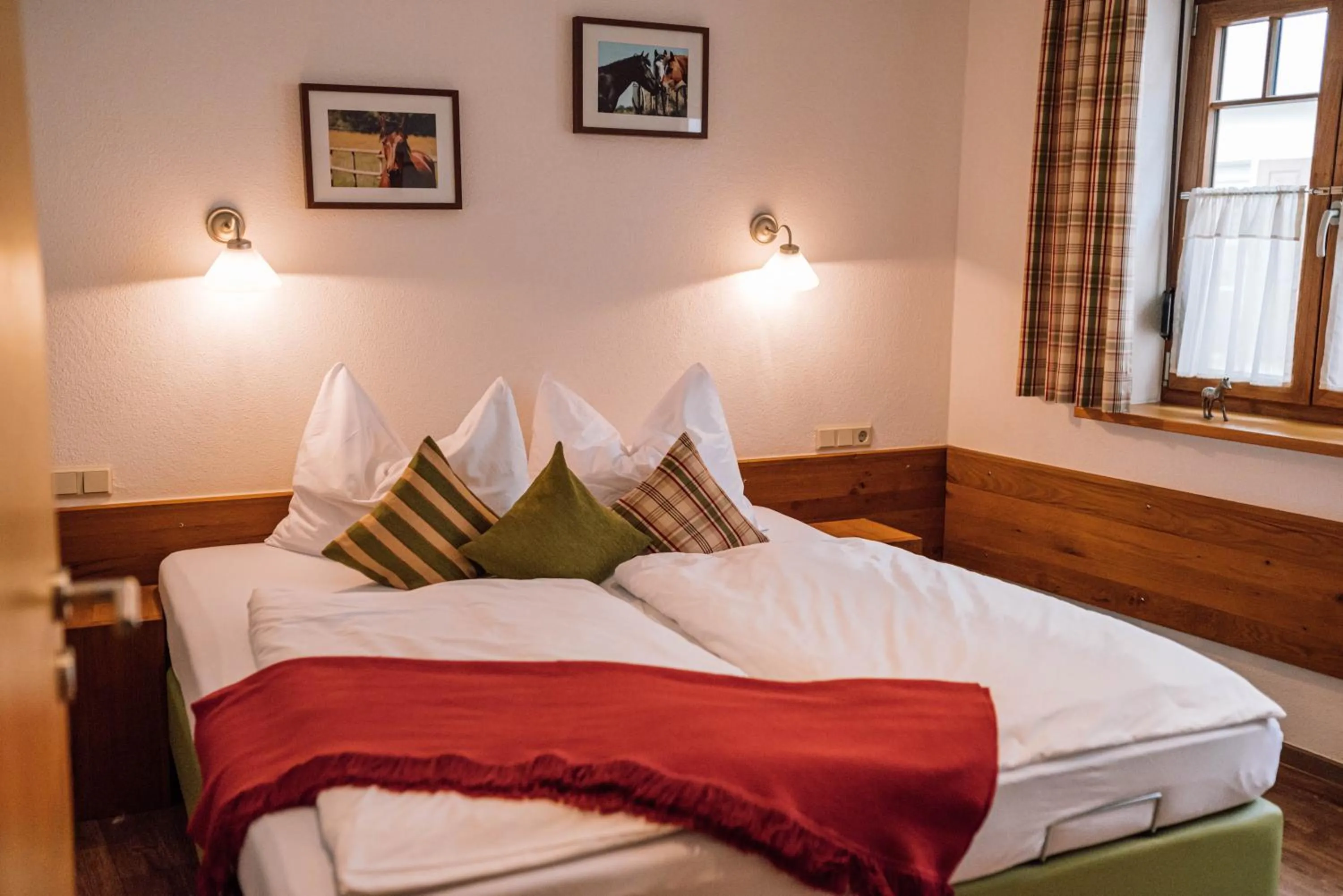 Bedroom, Bed in Schmidtburger Hof