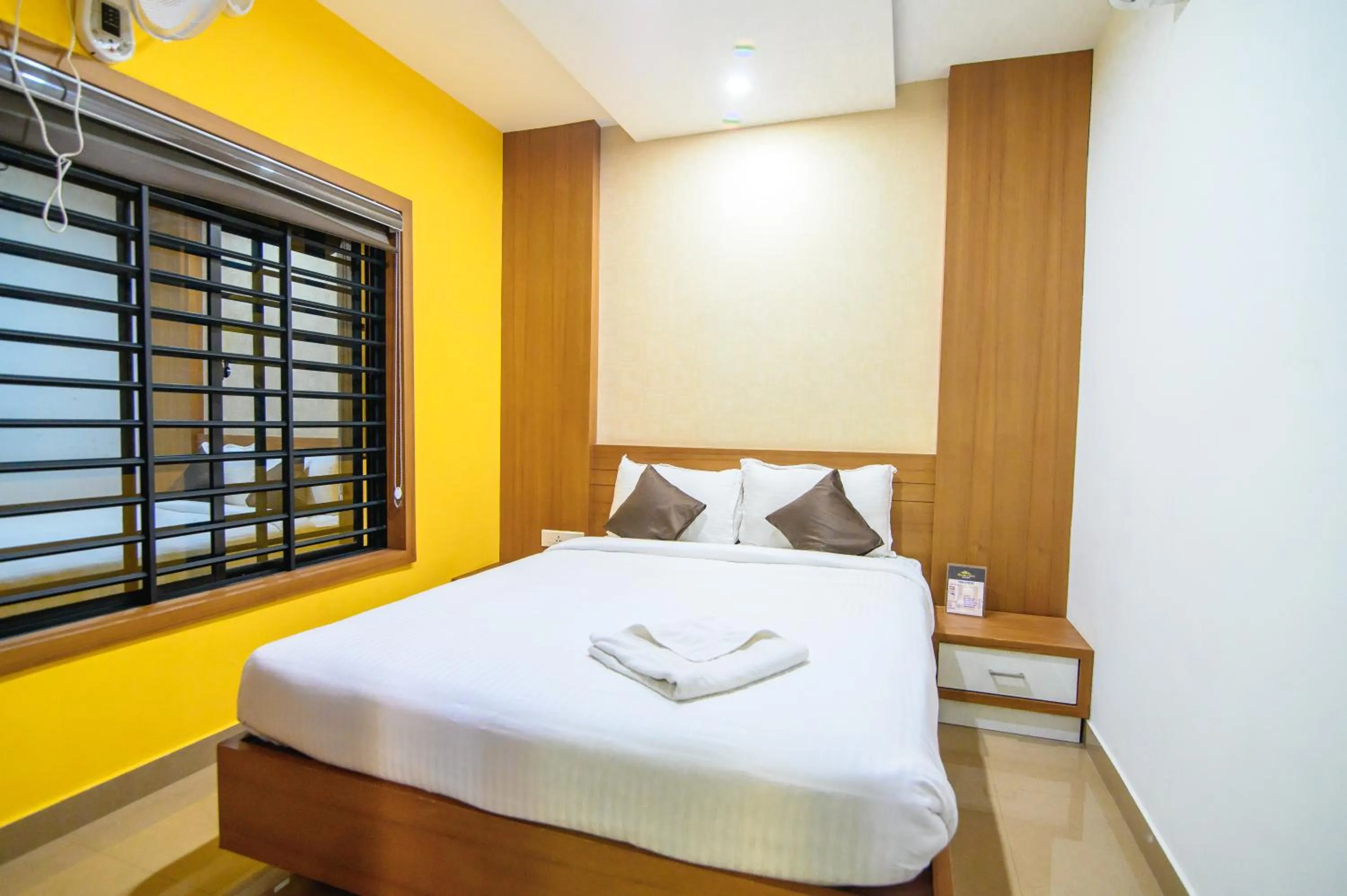 Bedroom, Bed in Royal Plaza Wayanad