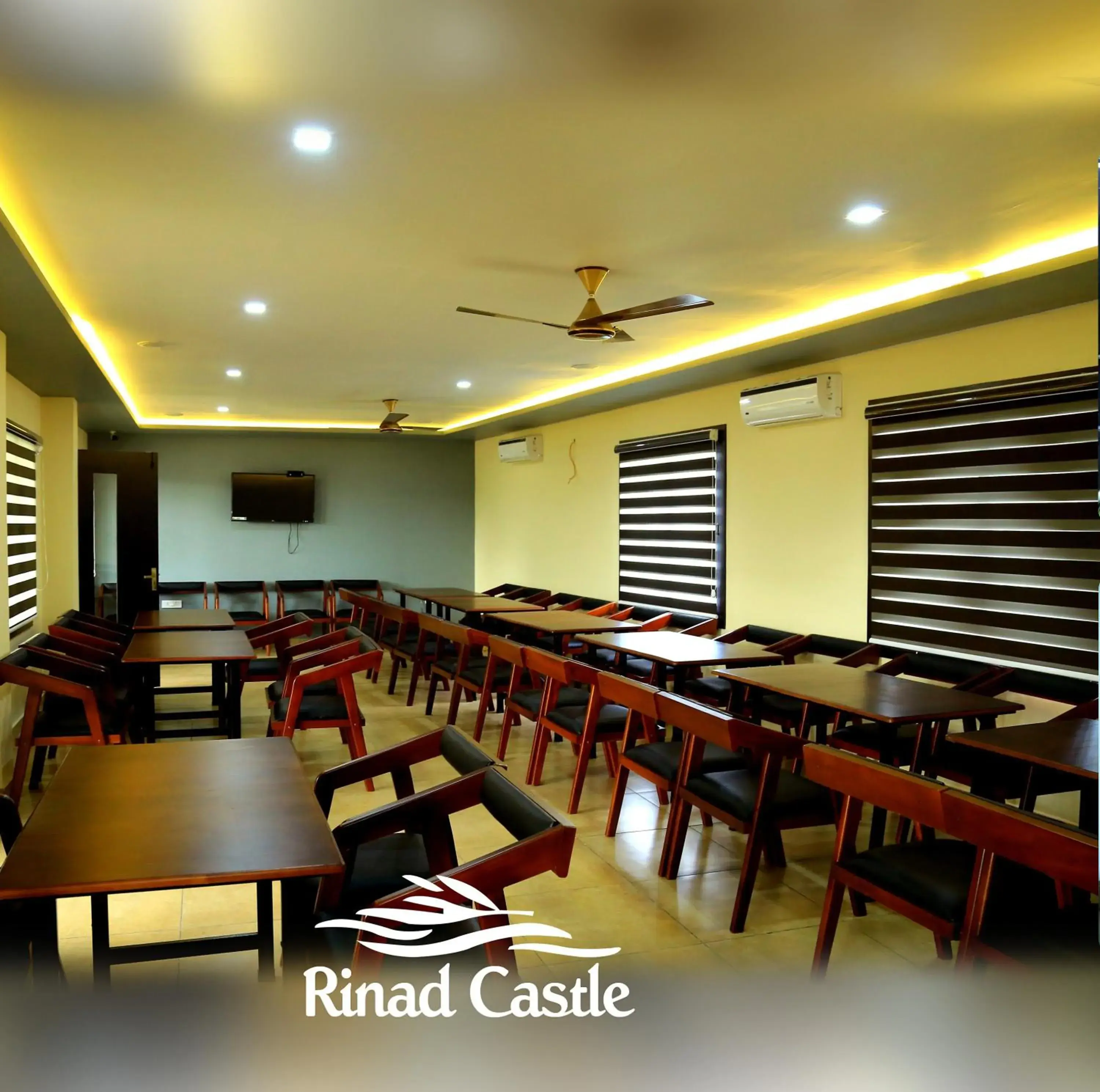 Restaurant/places to eat in Royal Plaza Wayanad Restaurant/places to eat in Royal Plaza Wayanad