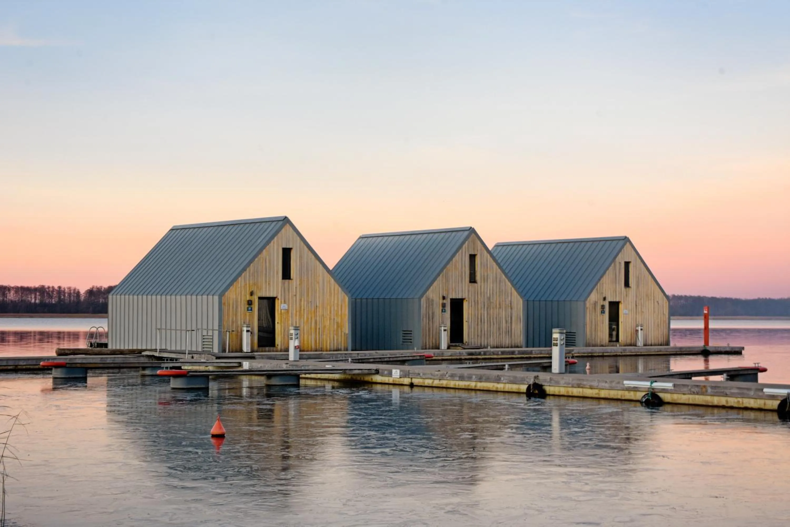 Property building in Domy na Wodzie na Mazurach