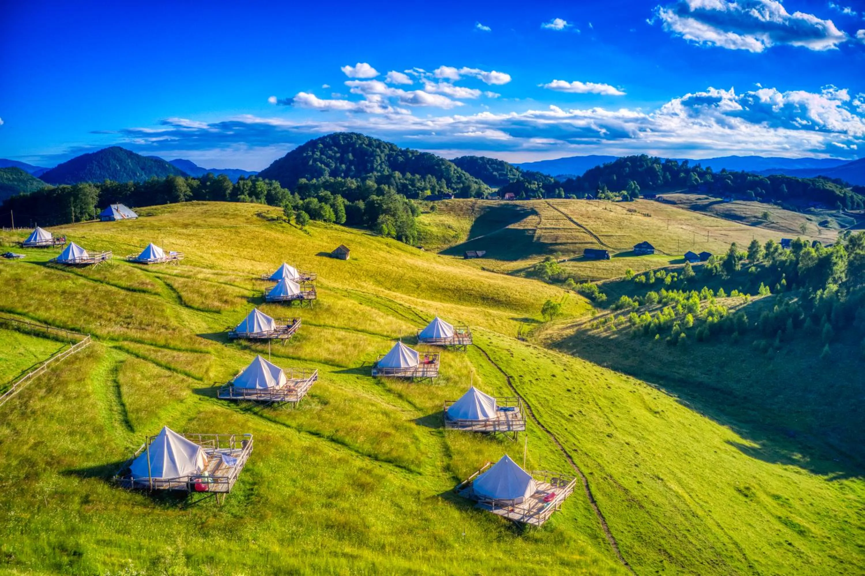 Sunset in Ursa Mica Glamping Resort