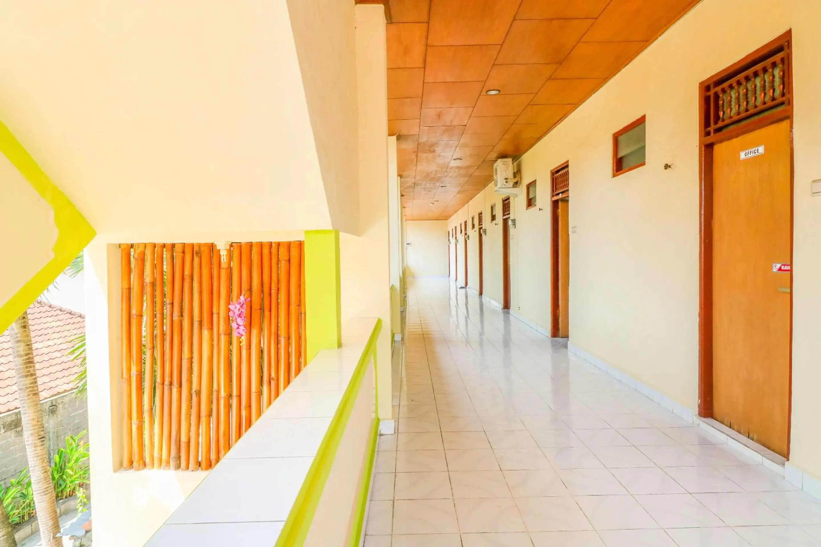 Lobby or reception in Hotel O Nan Berlian Inn Lobby or reception in Hotel O Nan Berlian Inn