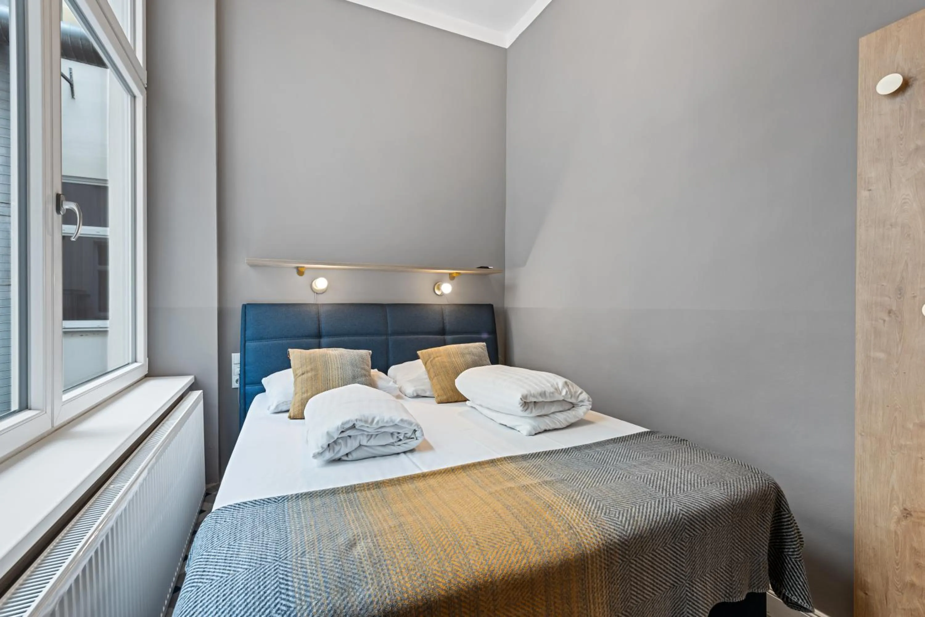 Bedroom, Bed in KH Opera Apartments