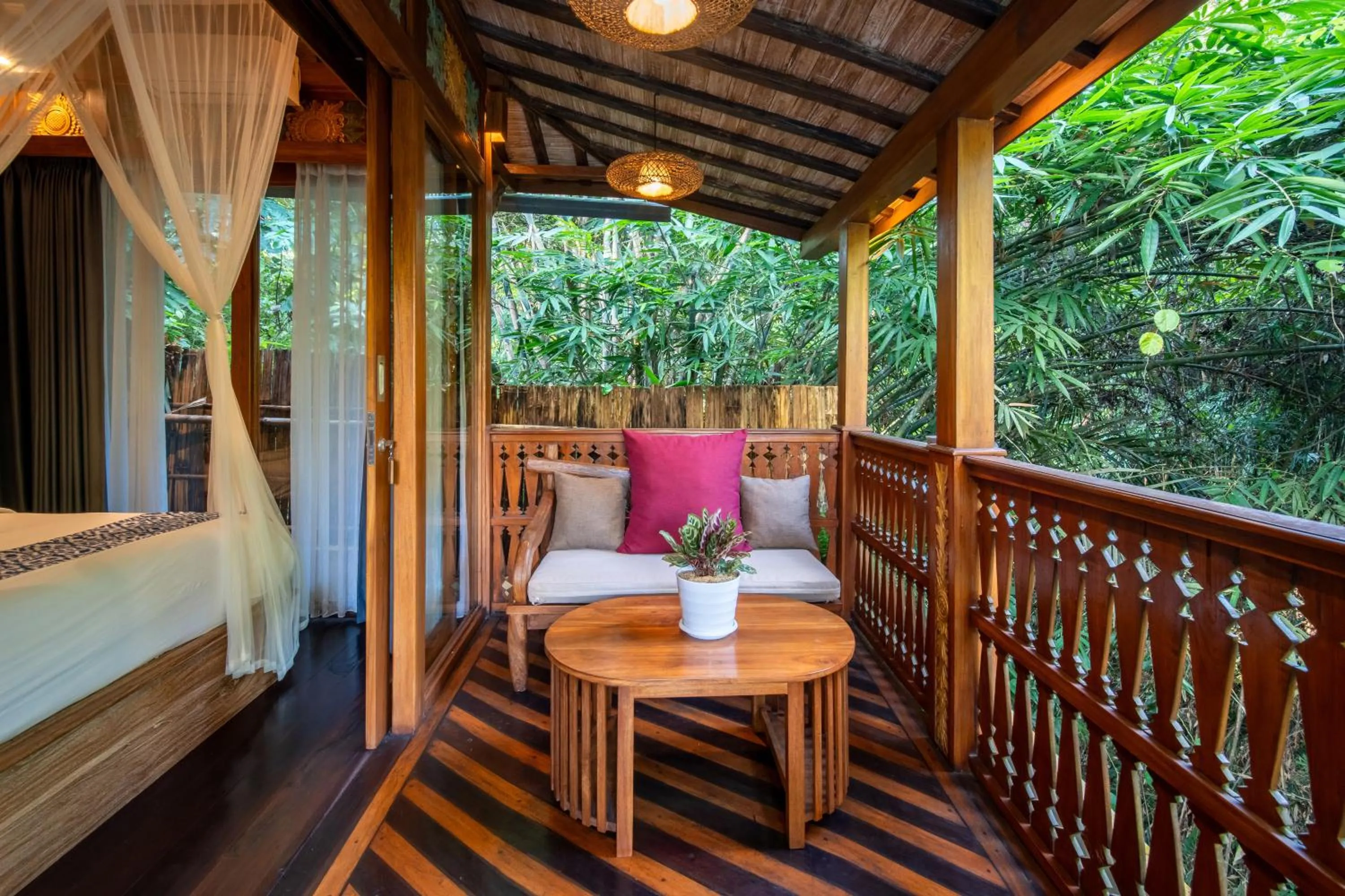 Bed in Parvati Retreat Villas