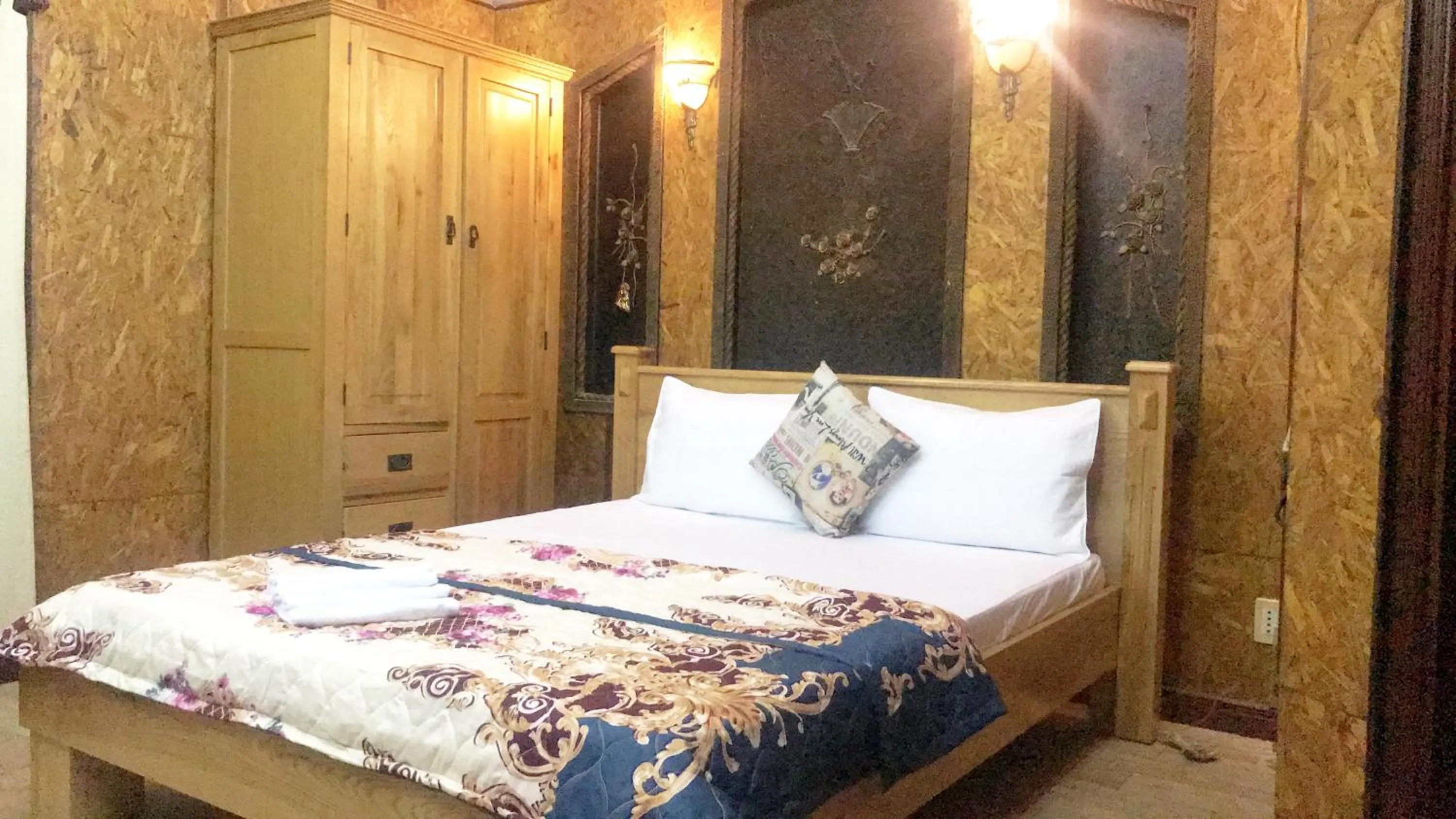 Bed in Nhật Vân 1