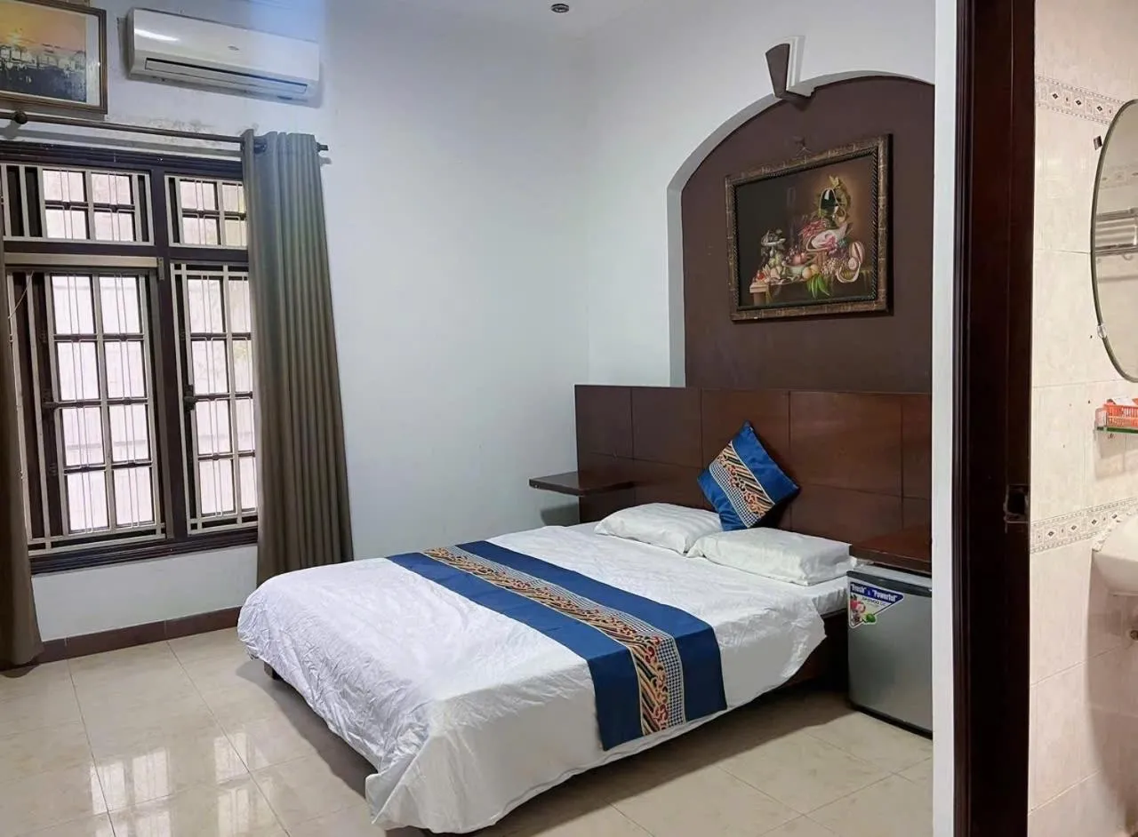 Bed in Nhật Vân 1
