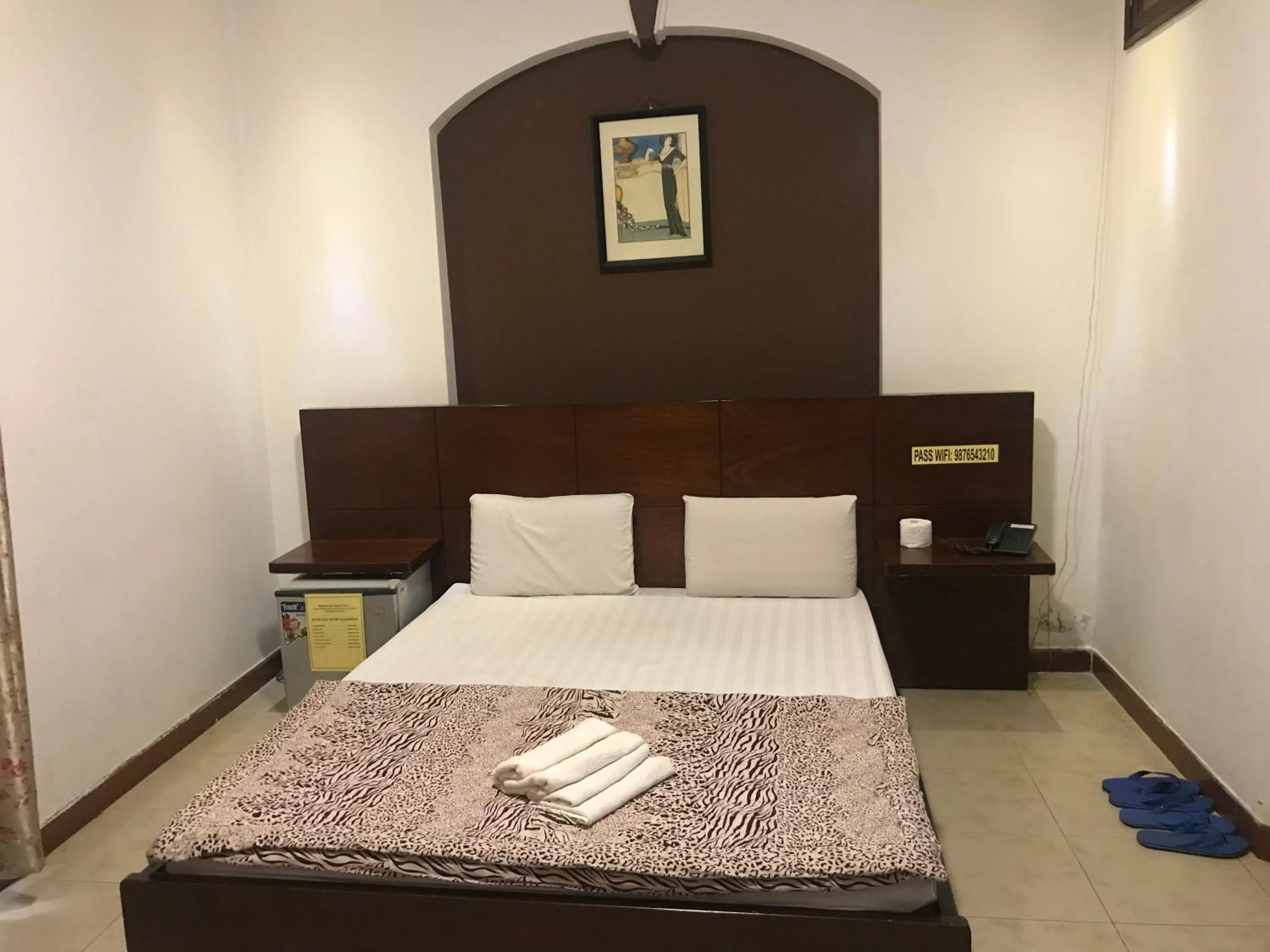 Bed in Nhật Vân 1