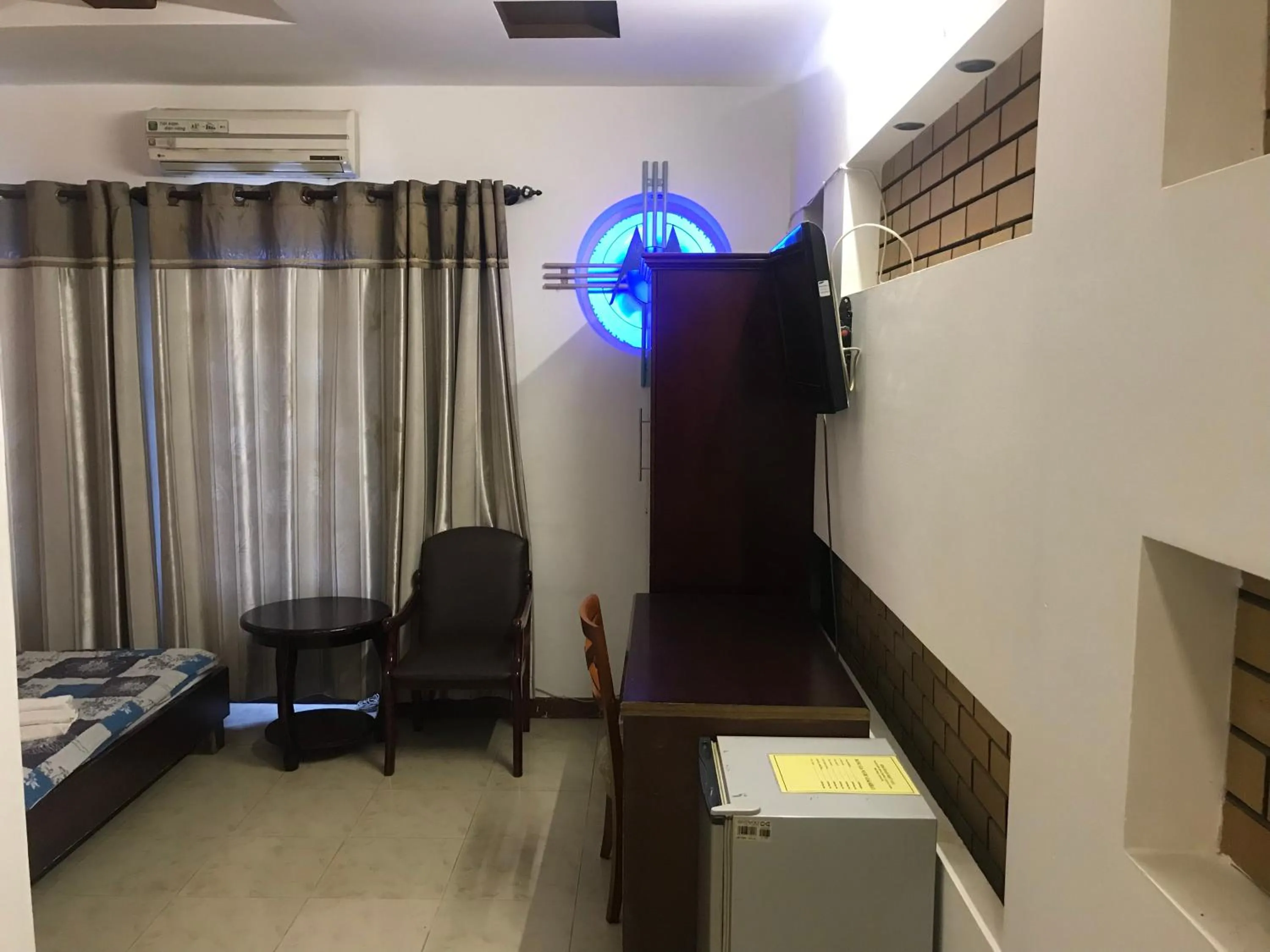 Double Room in Nhật Vân 1