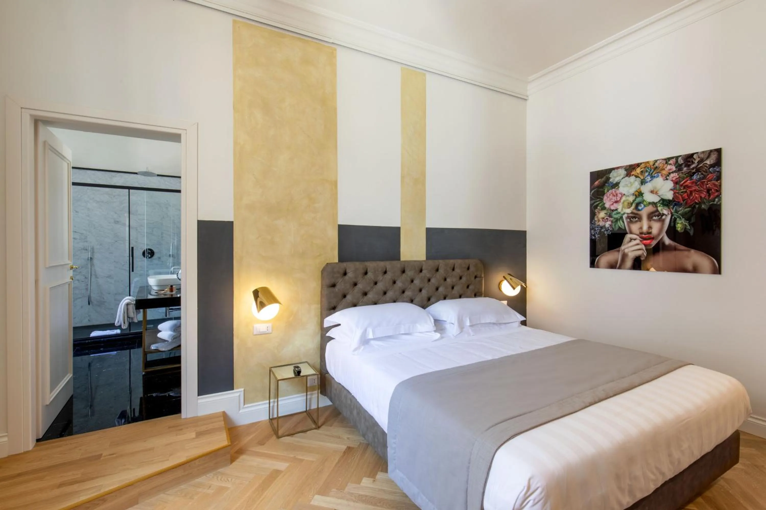 Bed in Spagna Luxury Rooms