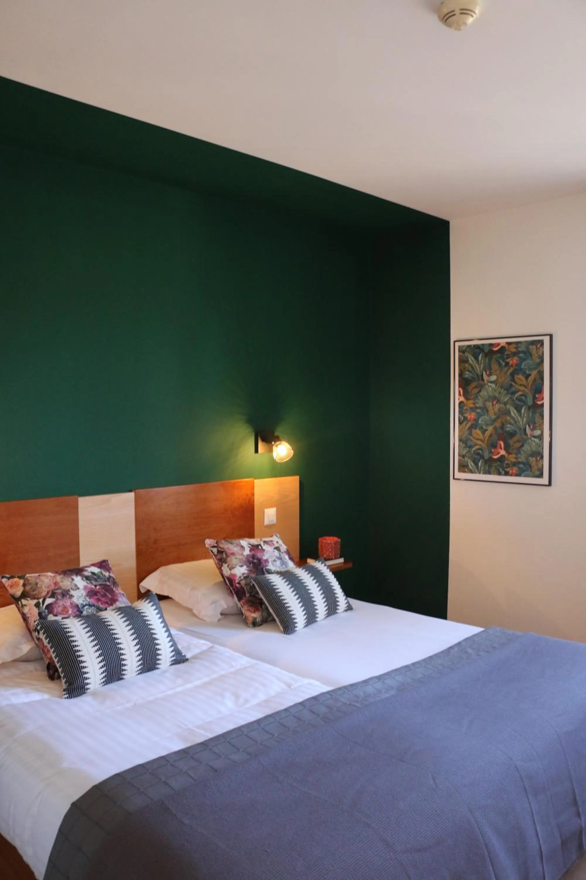 Bed in Auberge Au Lion d'Or