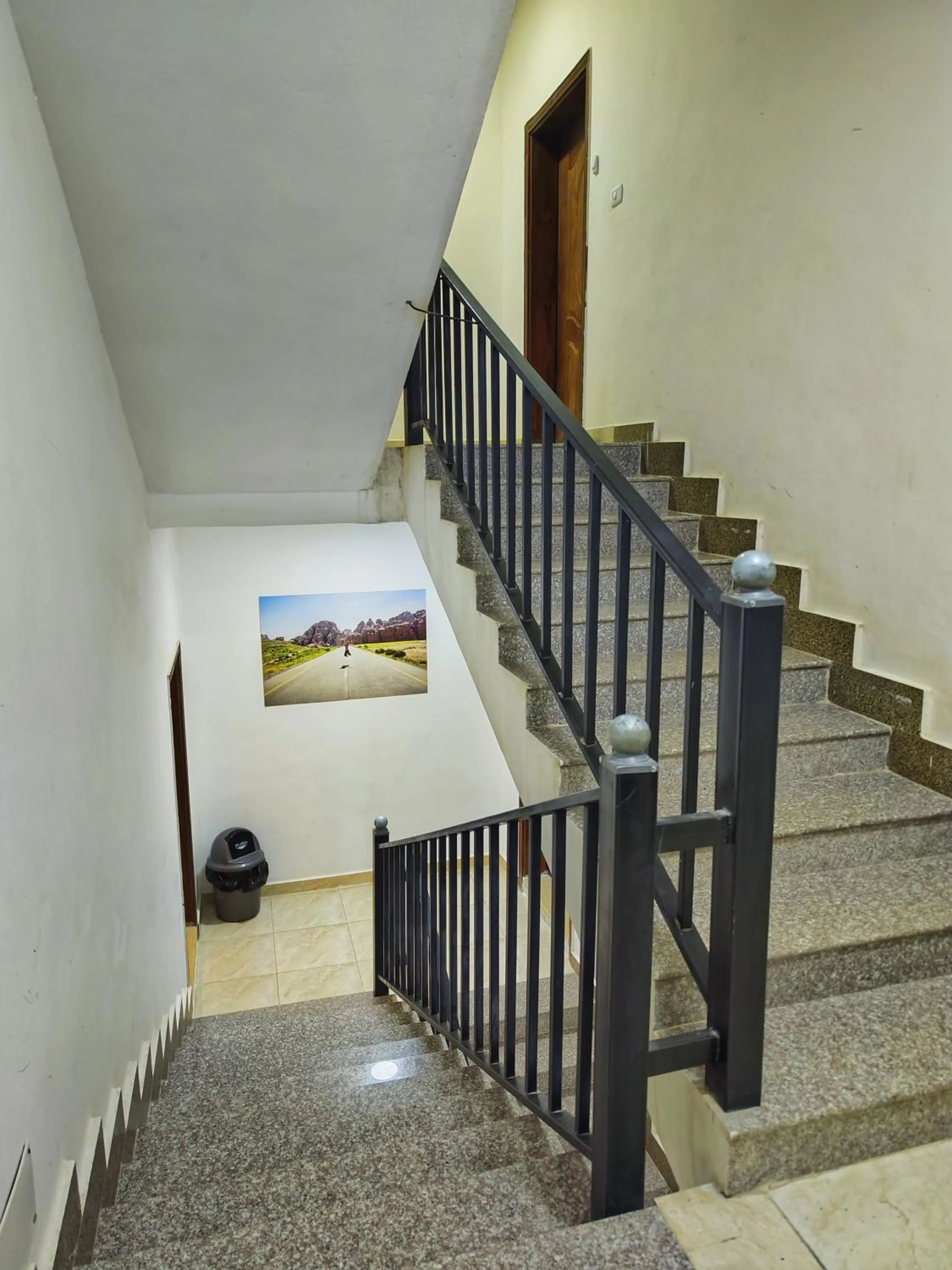 Rakan ApartHotel and Luxury Rooms