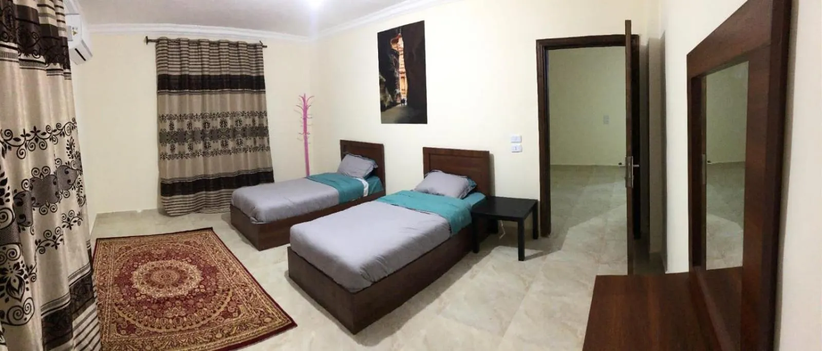 Bed in Rakan ApartHotel and Luxury Rooms