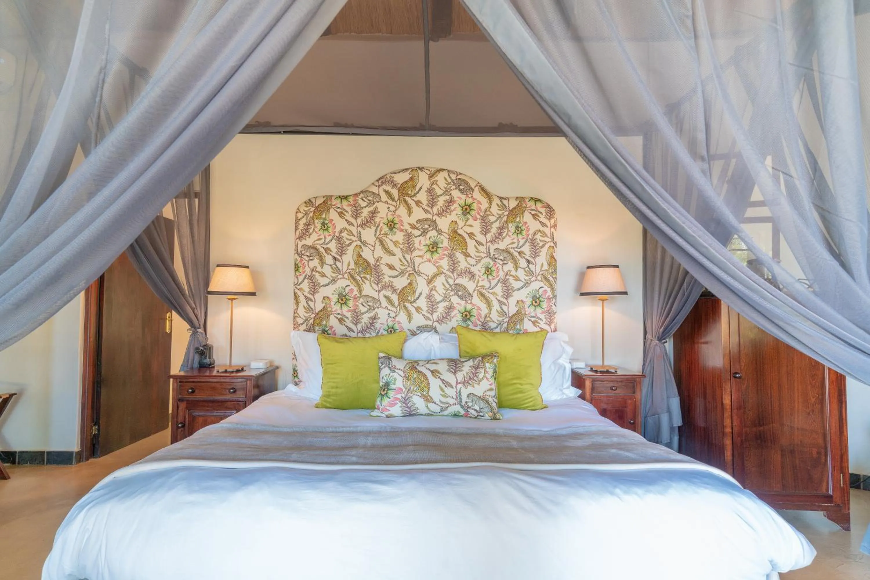 Bed in Last Word Kitara