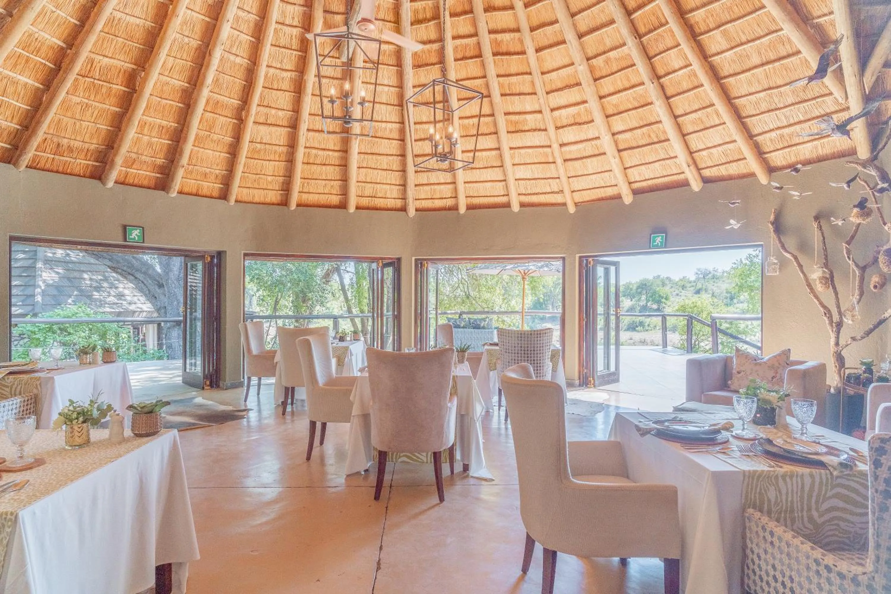 Dining area in Last Word Kitara