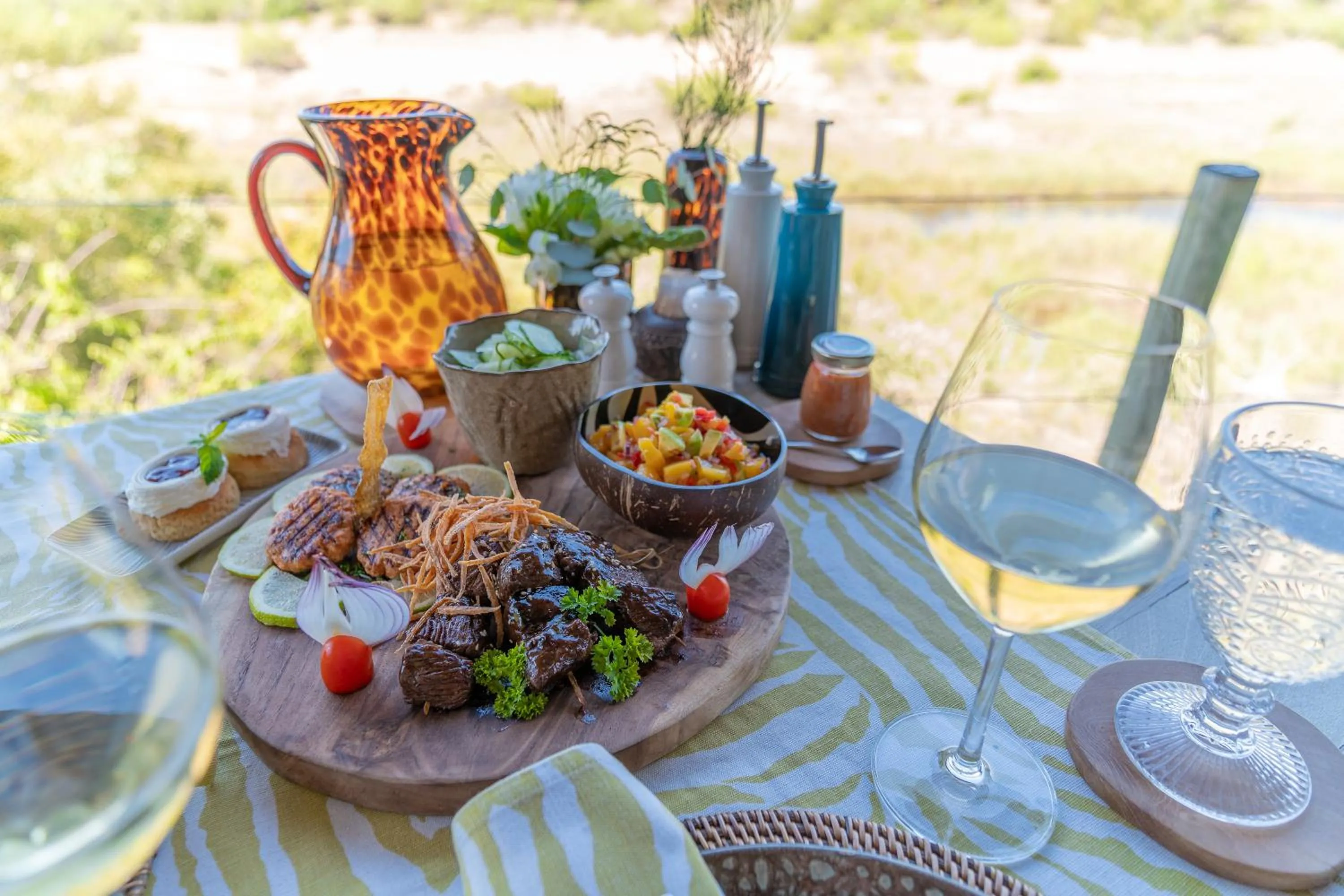 Lunch in Last Word Kitara