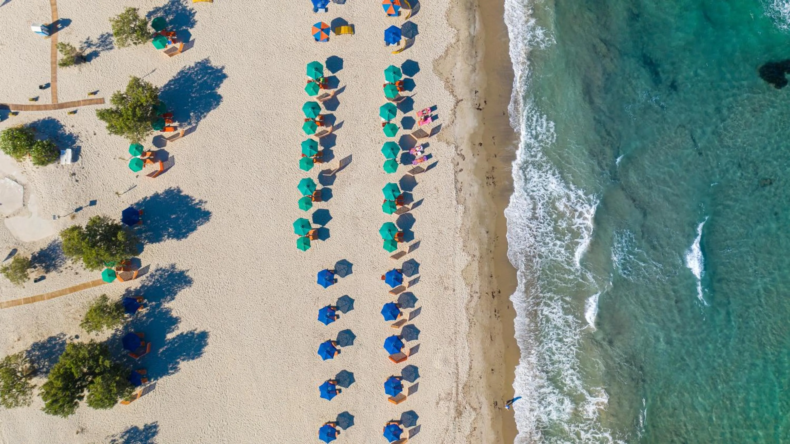 Beach in Cirillo Family Hotel-Christinas Studios