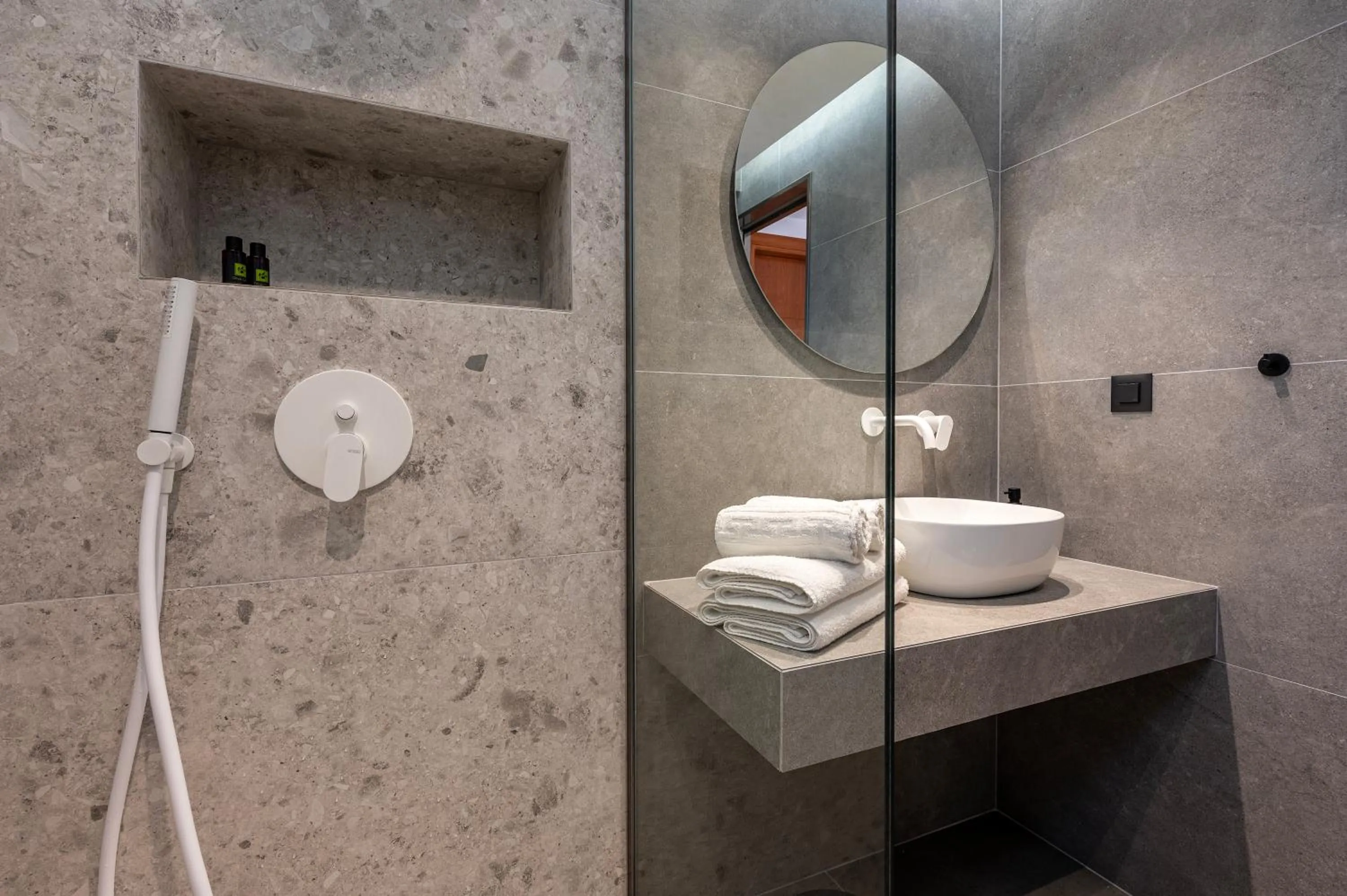 Bathroom in Cirillo Family Hotel-Christinas Studios