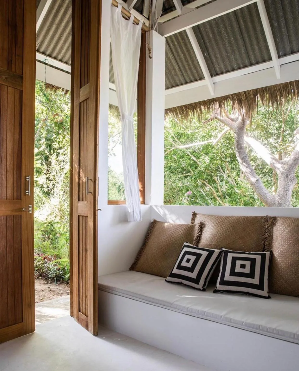 Coconut Beach Bungalows
