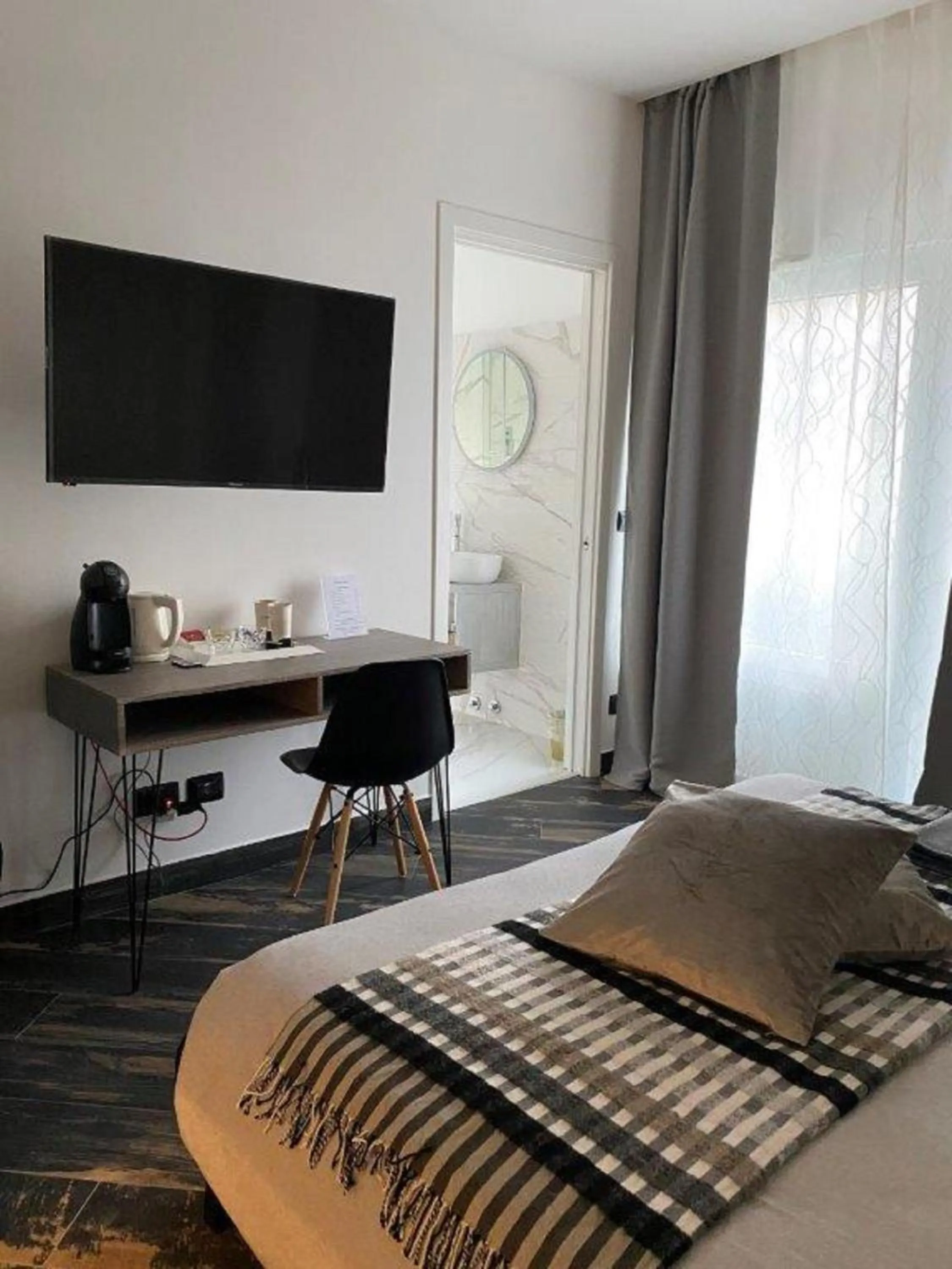 Photo of the whole room in Gatto Bianco Le Mura