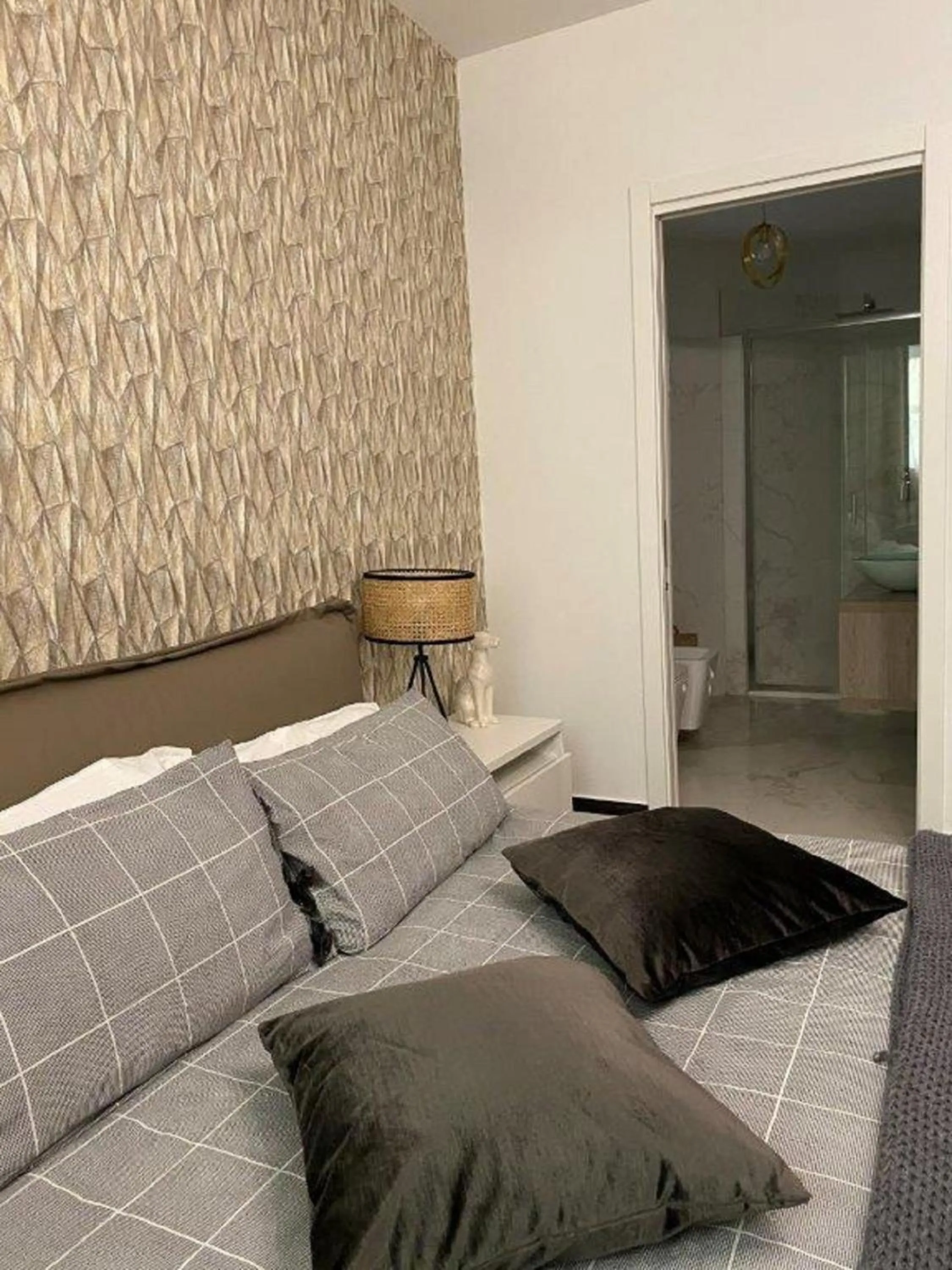 Bedroom in Gatto Bianco Le Mura