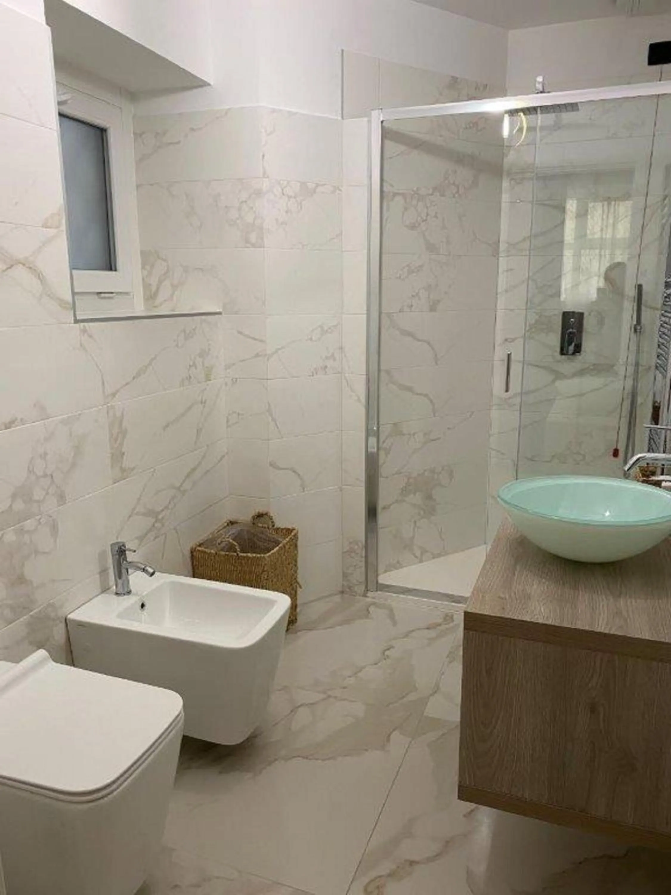 Bathroom in Gatto Bianco Le Mura