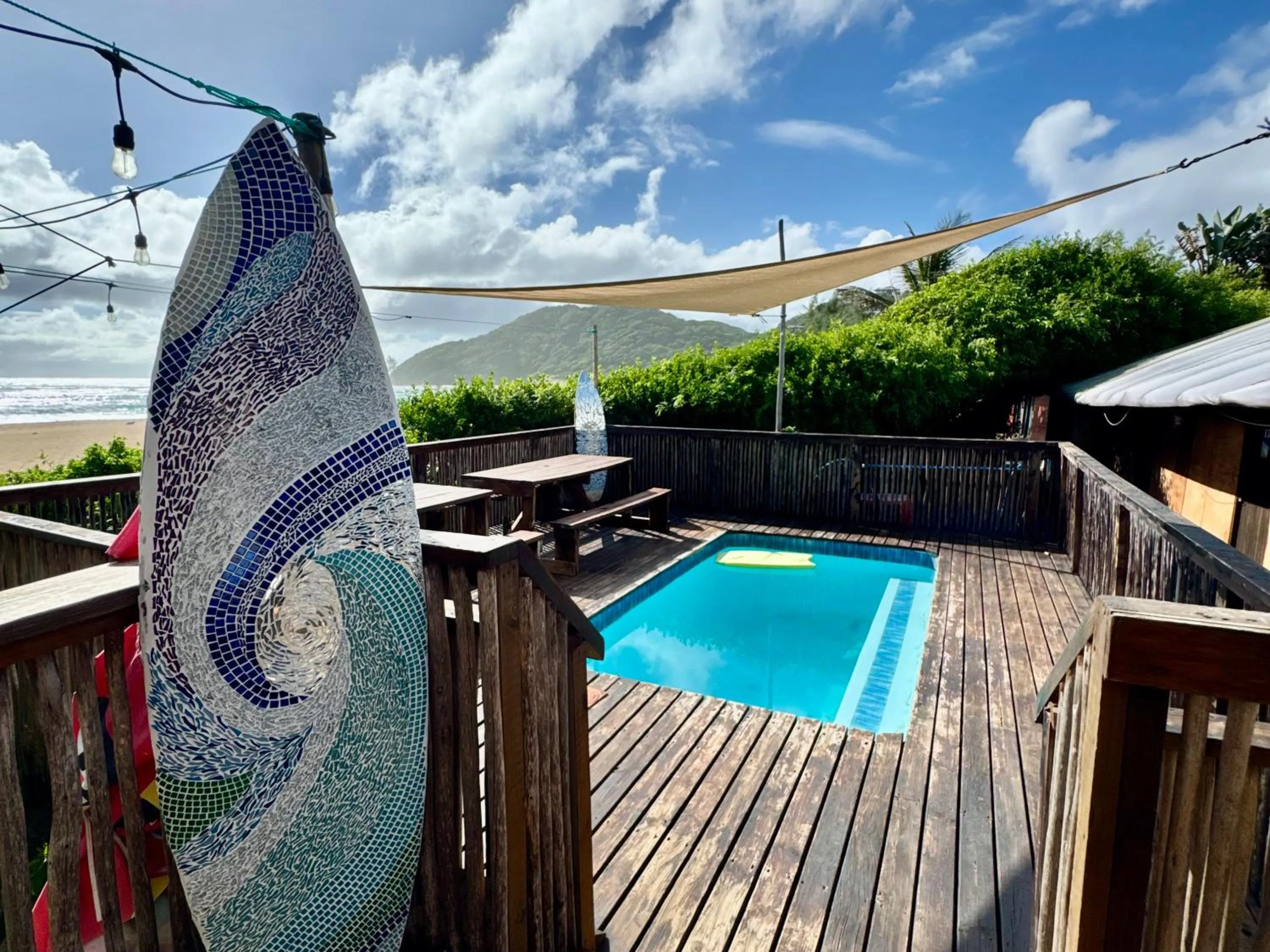 Pool view in Underwater Explorer