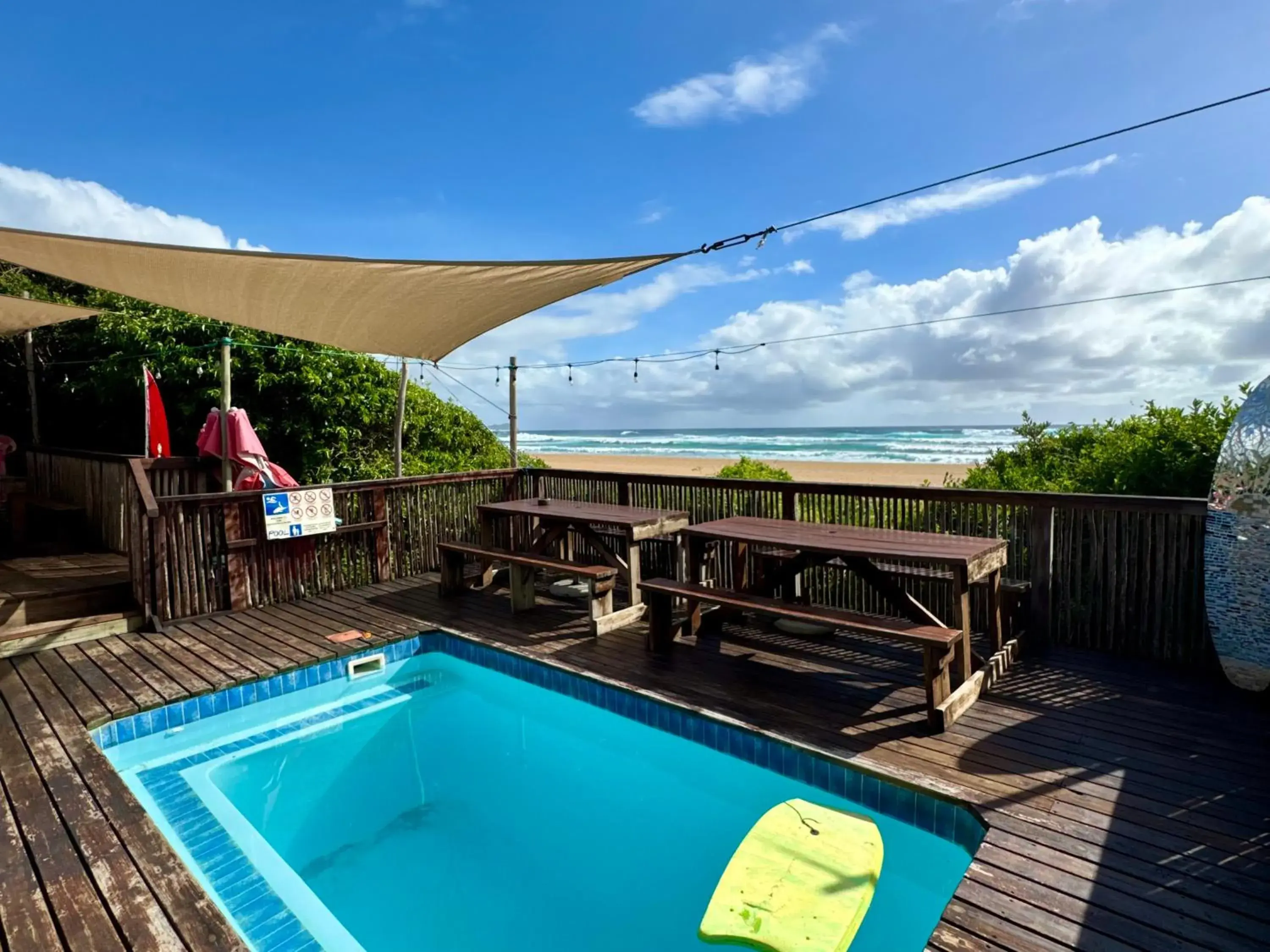 Inner courtyard view in Underwater Explorer Inner courtyard view in Underwater Explorer