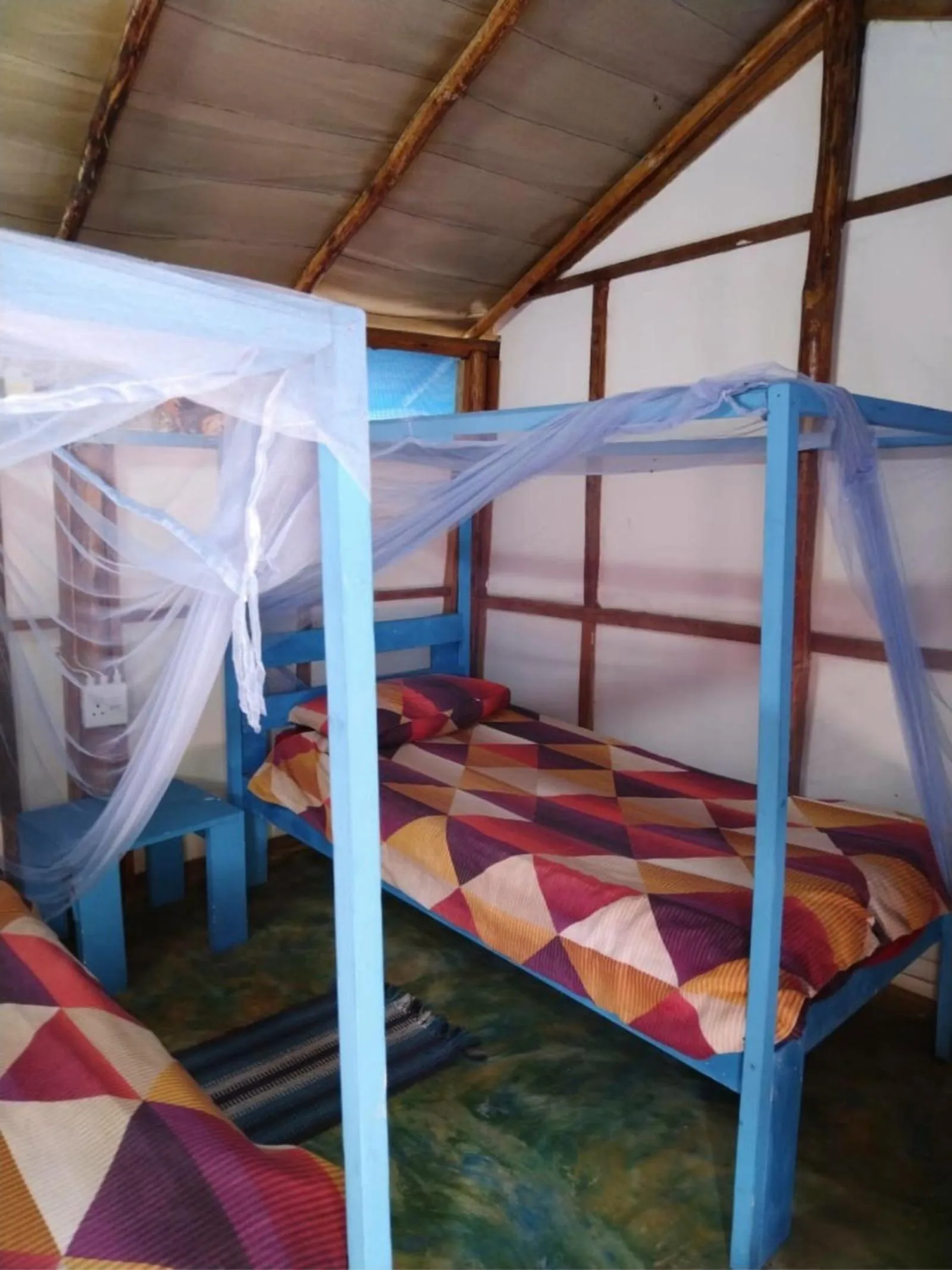 Bedroom, Bed in Underwater Explorer