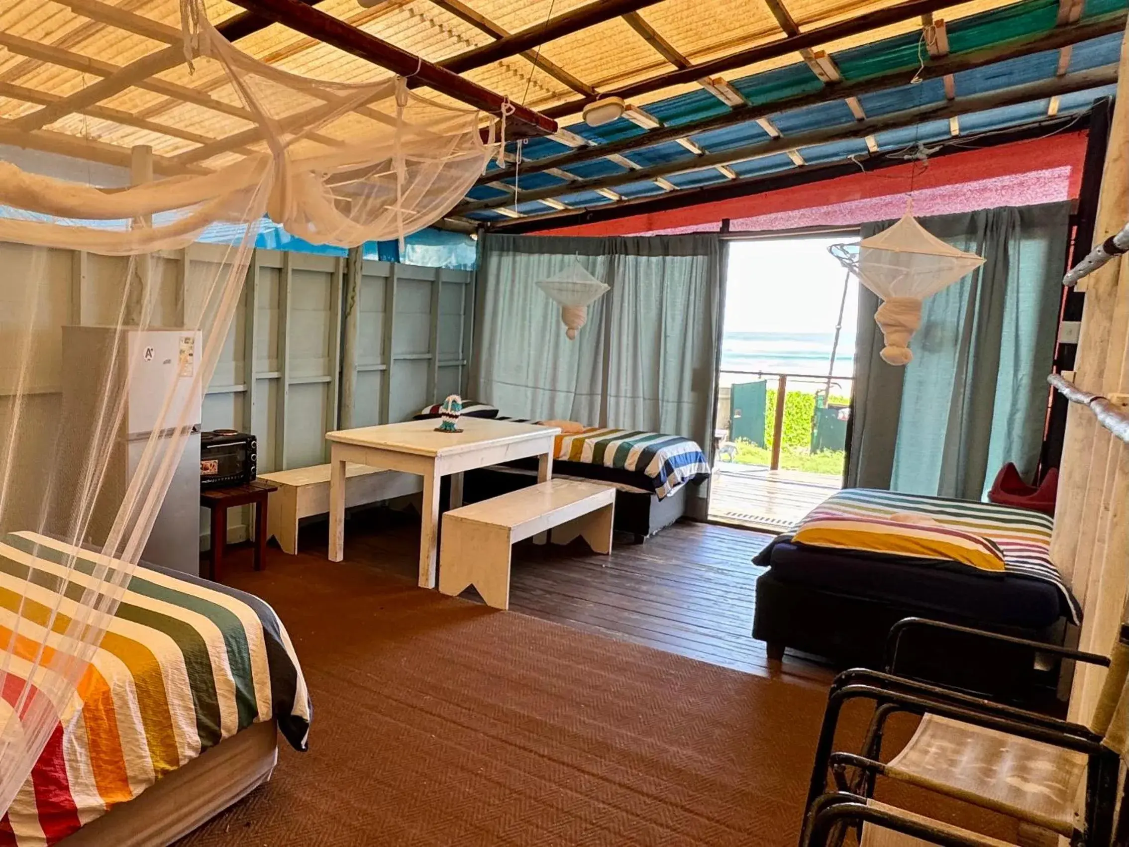 Coffee/tea facilities, Bed in Underwater Explorer Coffee/tea facilities, Bed in Underwater Explorer