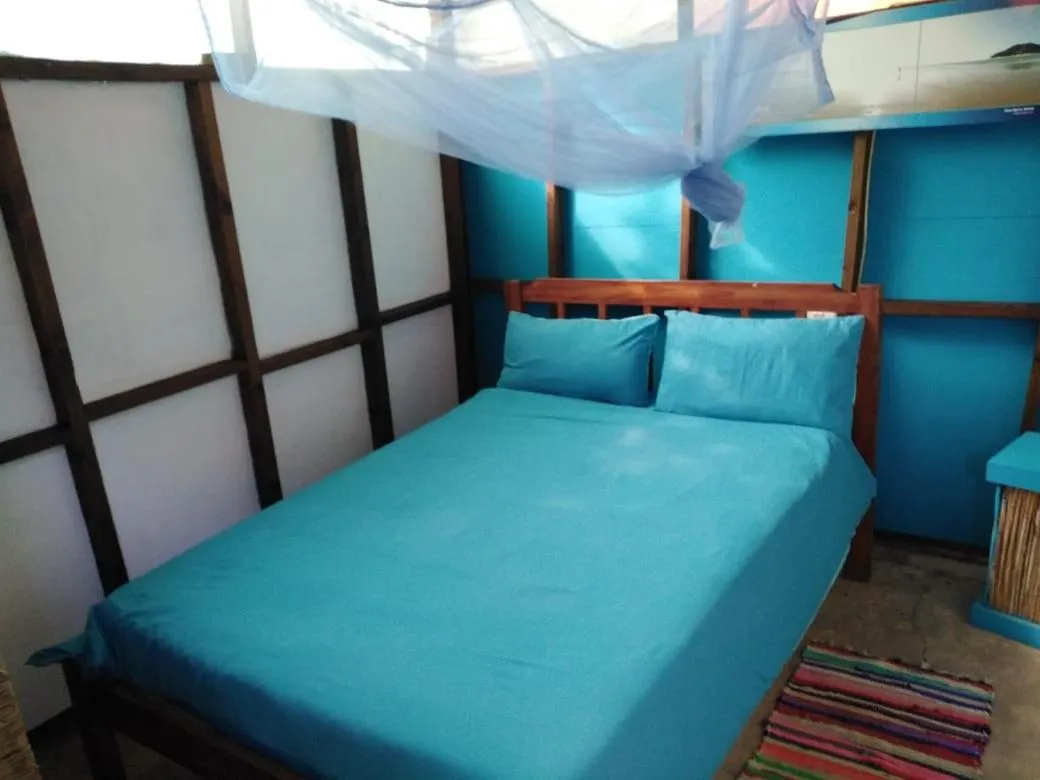 Bed in Underwater Explorer