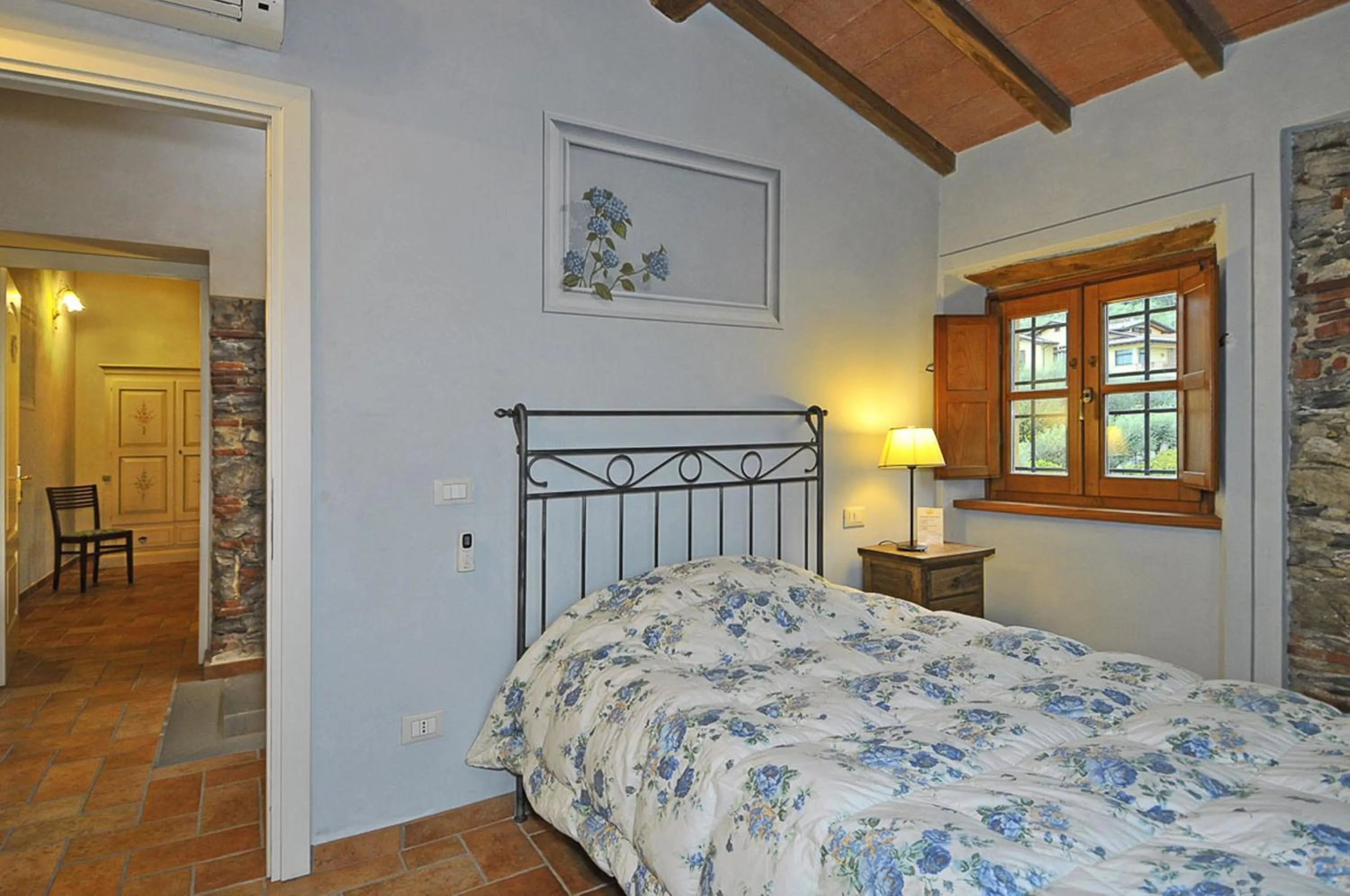 Photo of the whole room, Bed in Le Ginestre B & B
