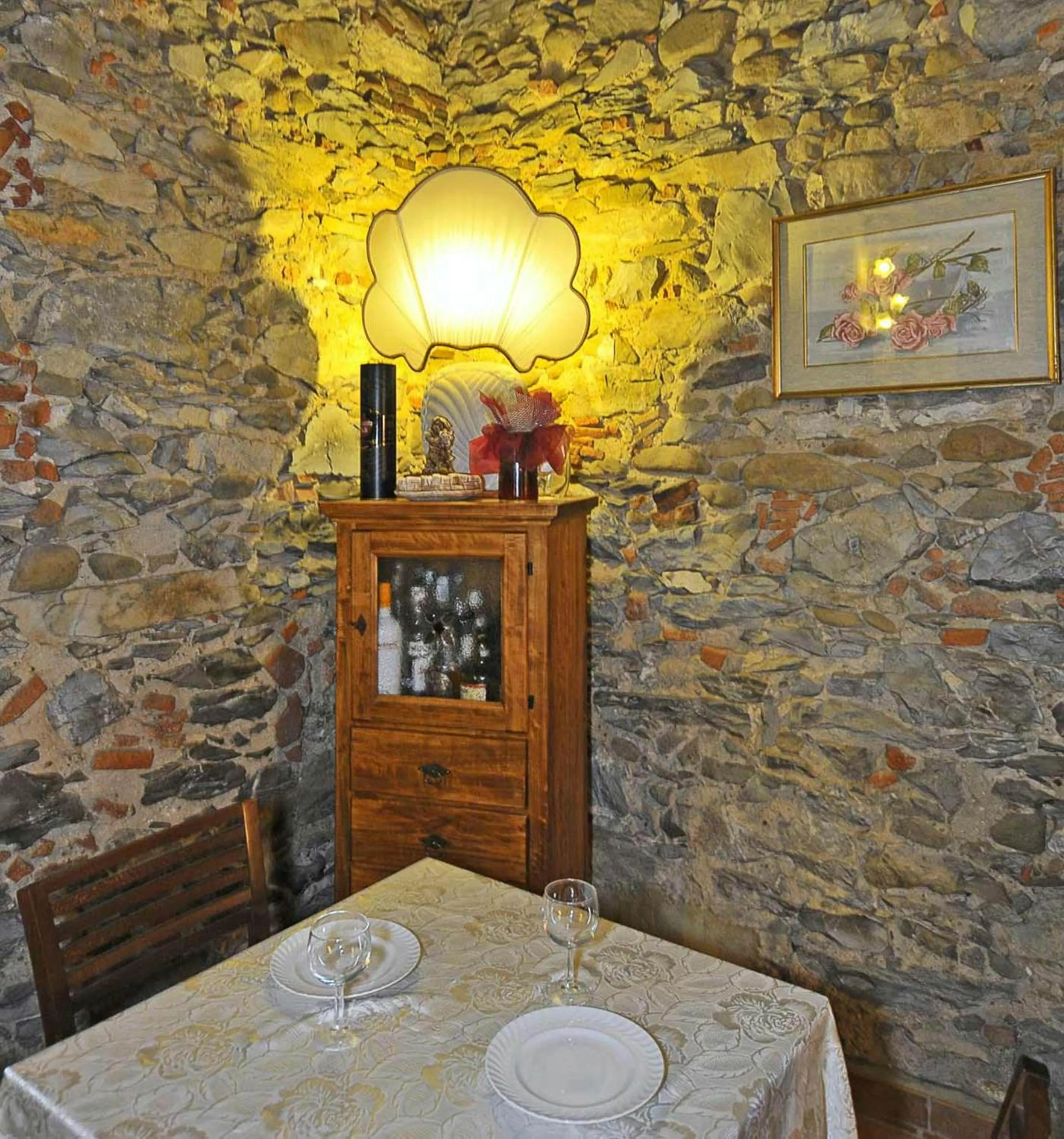 Restaurant/places to eat in Le Ginestre B & B