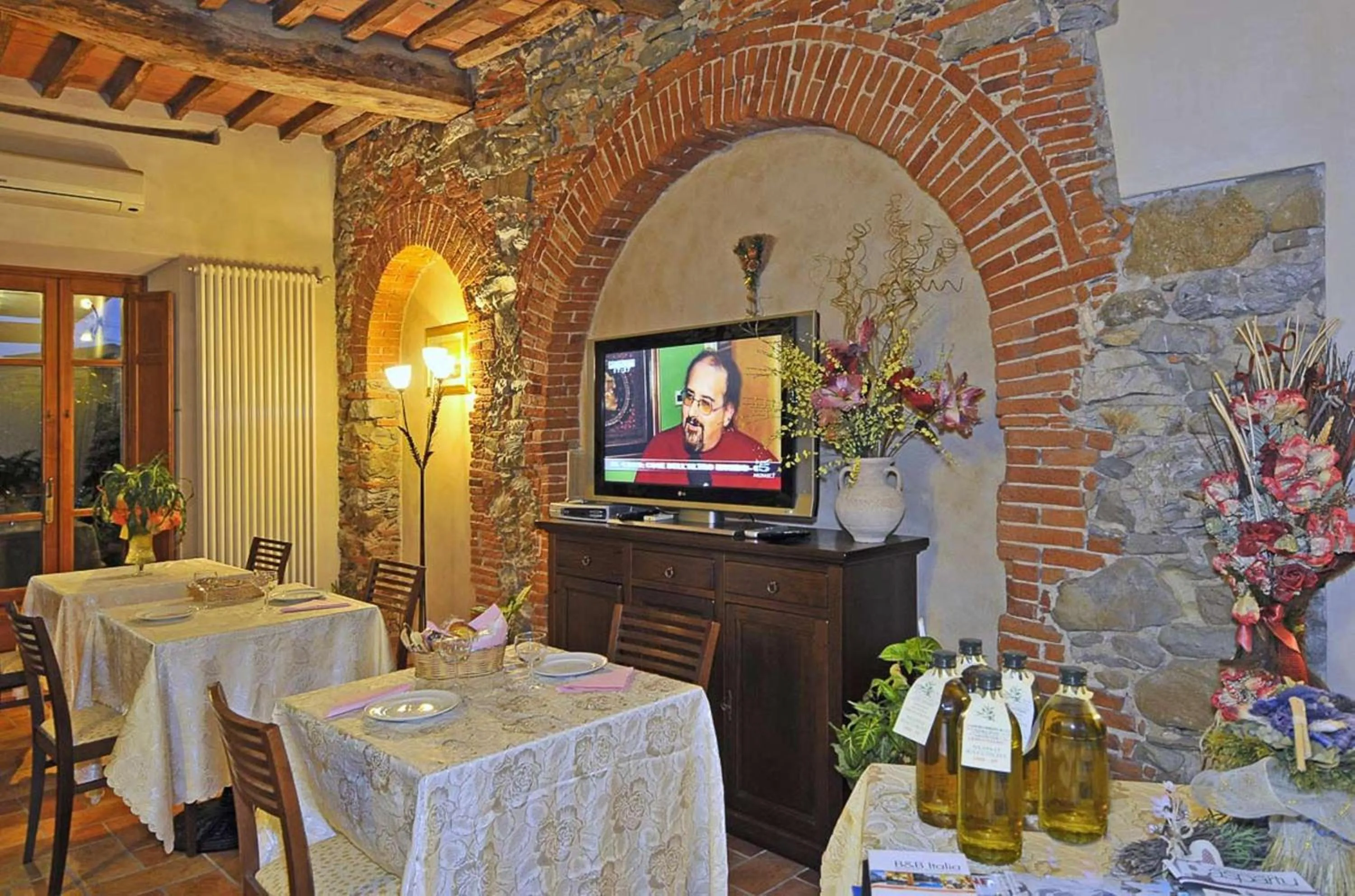 Restaurant/places to eat in Le Ginestre B & B