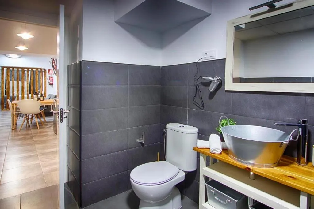 Bathroom in Apartamentos Gladiador