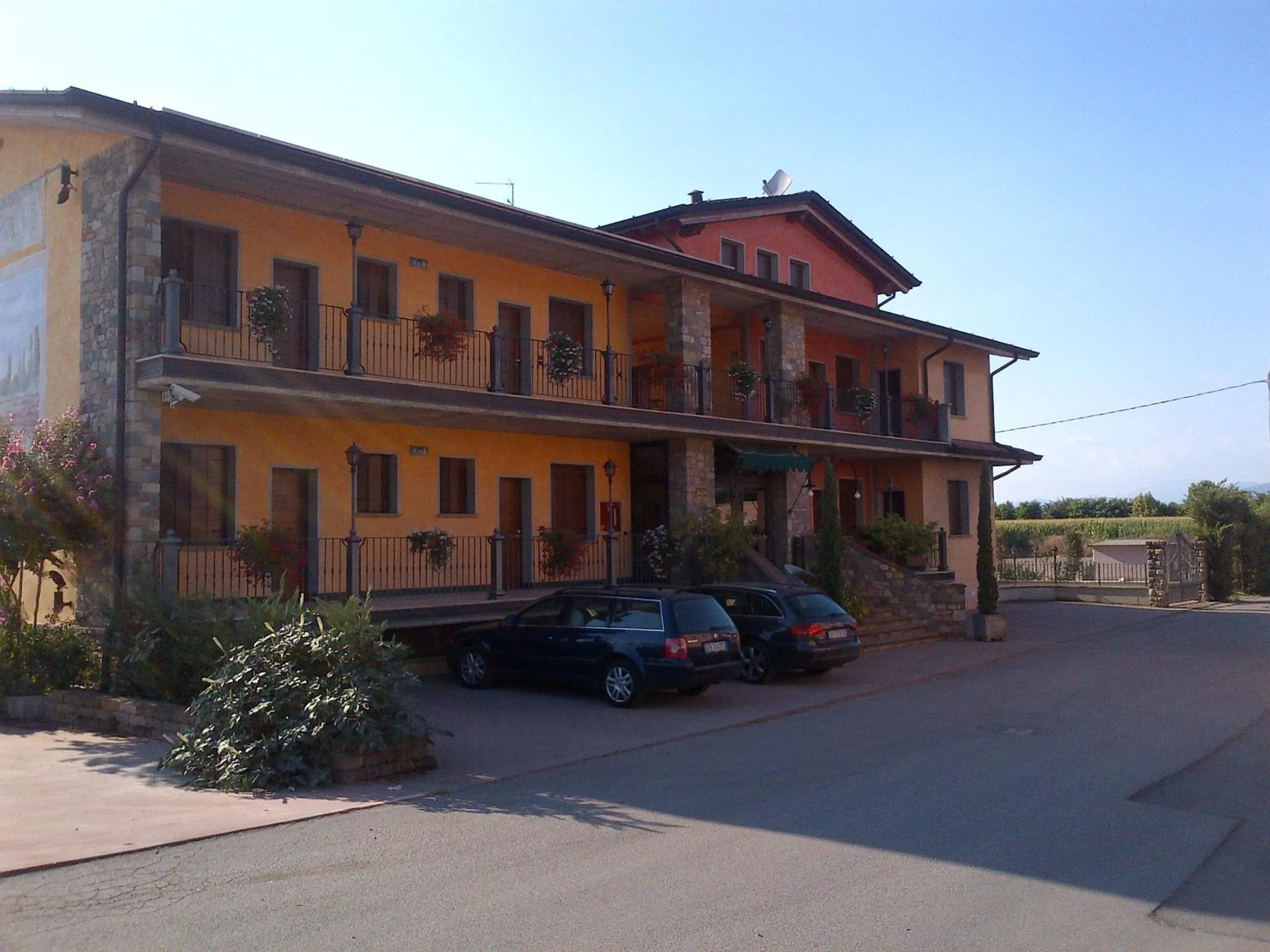 Property building in Albergo La Piana