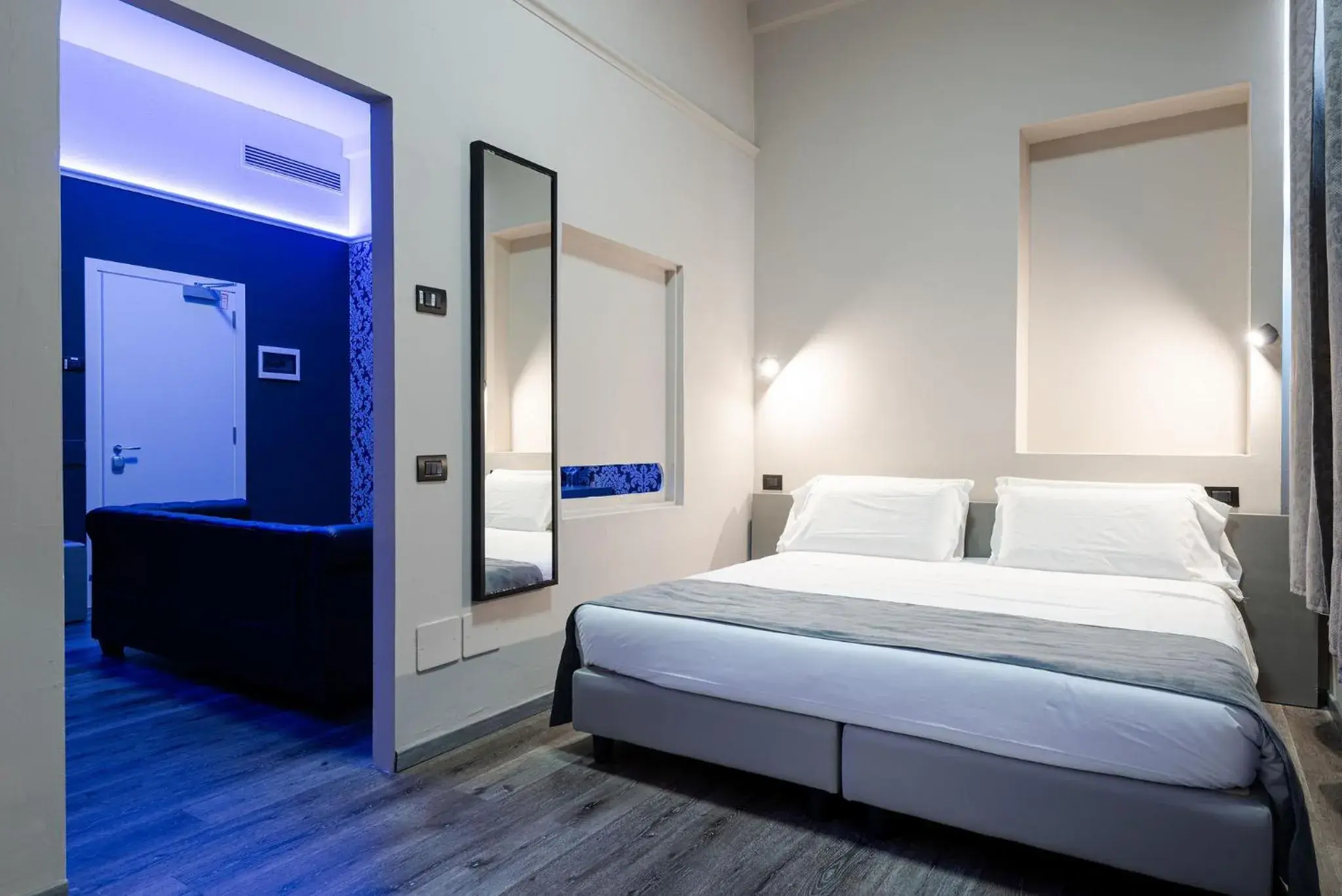 Bedroom, Bed in The Gate Hotel - Firenze Nord Bedroom, Bed in The Gate Hotel - Firenze Nord