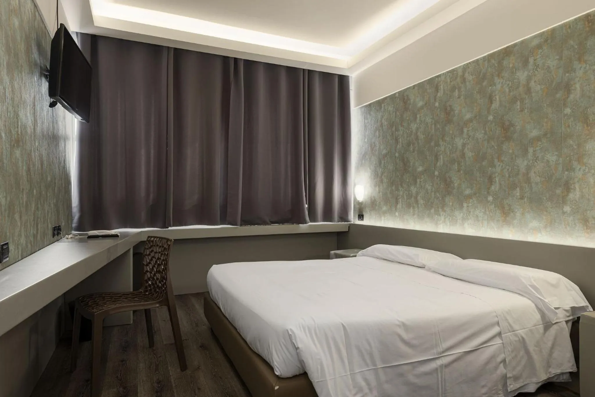 Bedroom, Bed in The Gate Hotel - Firenze Nord