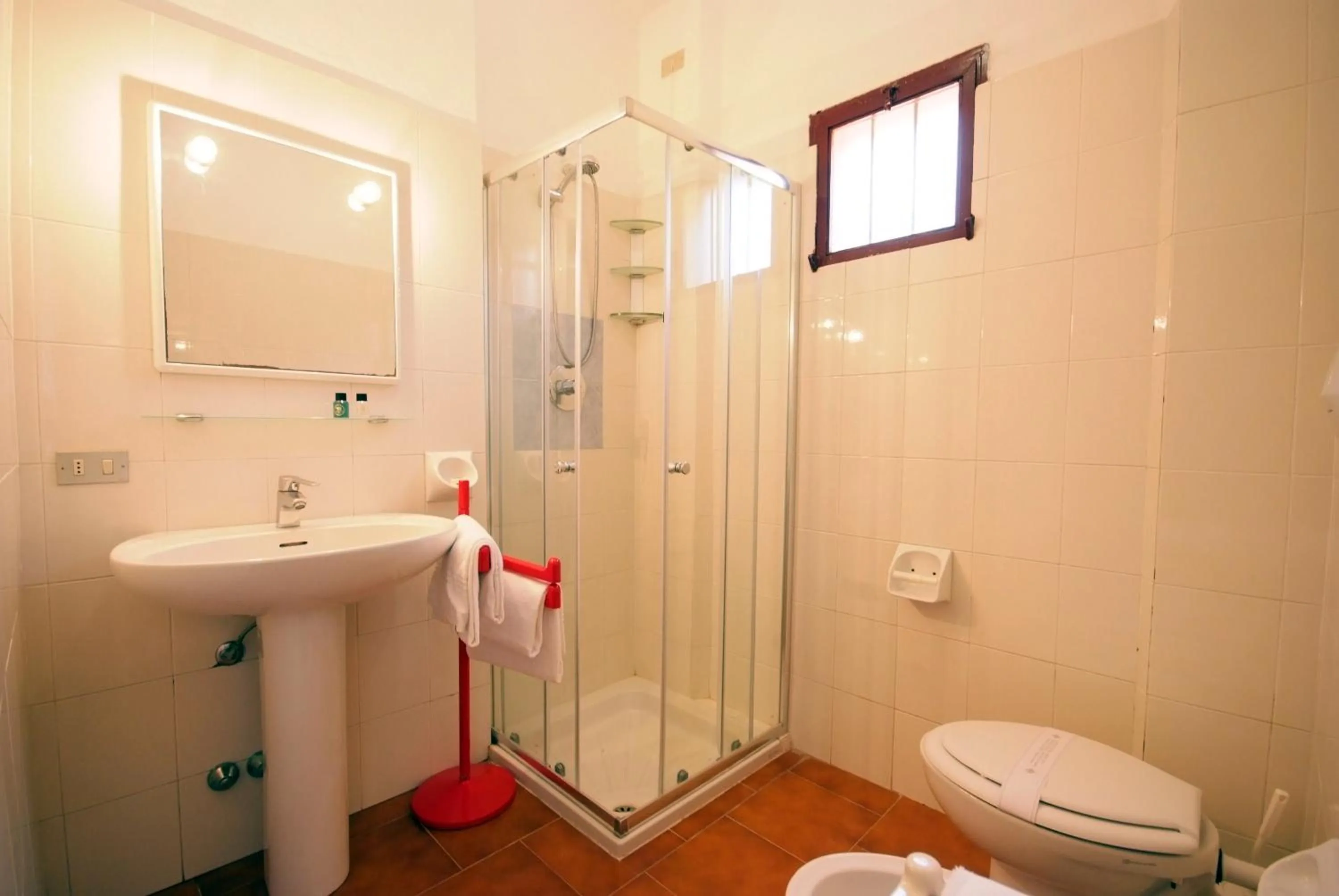 Shower in Casa Del Golfo