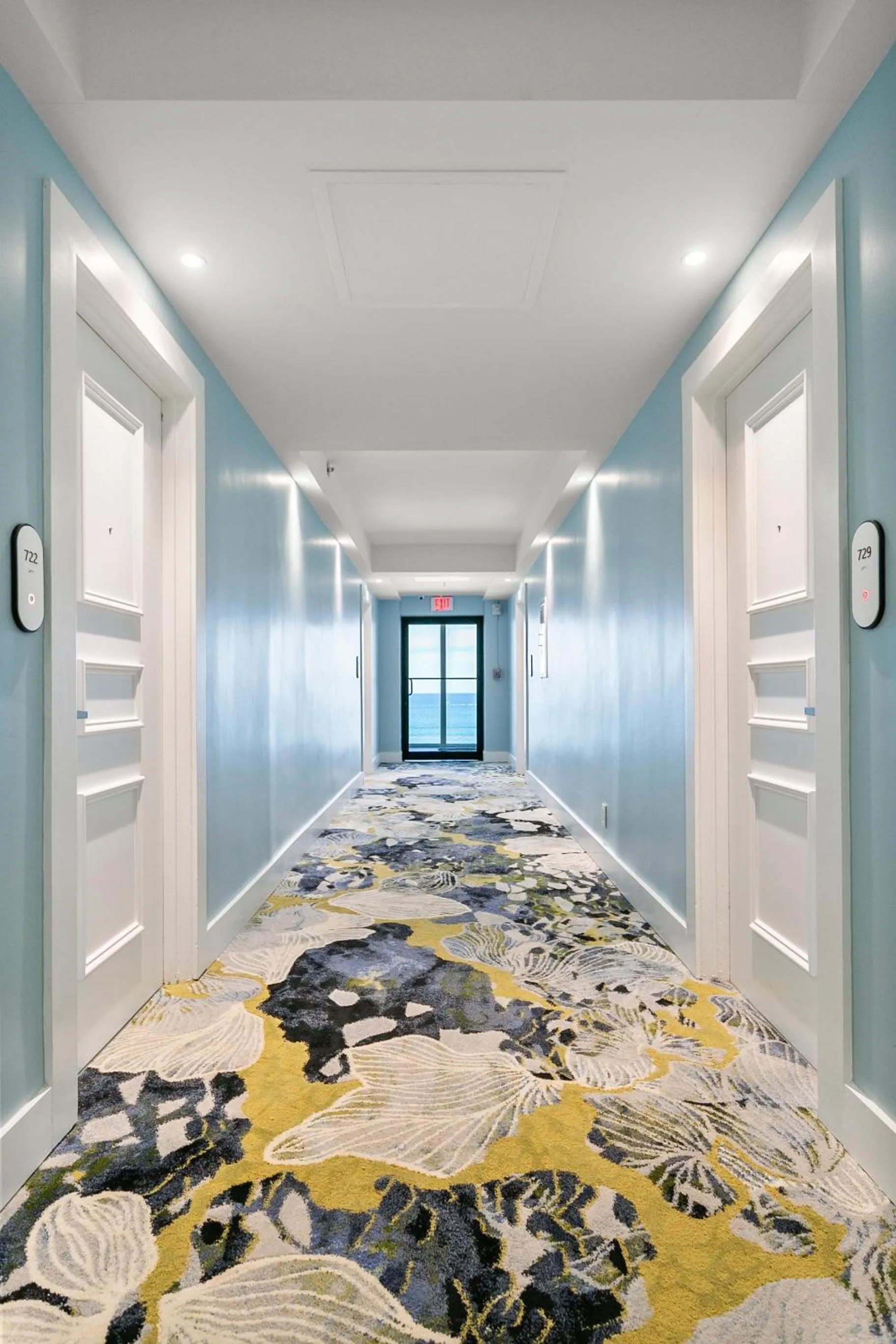 Bed in Ocean Sky Hotel & Resort