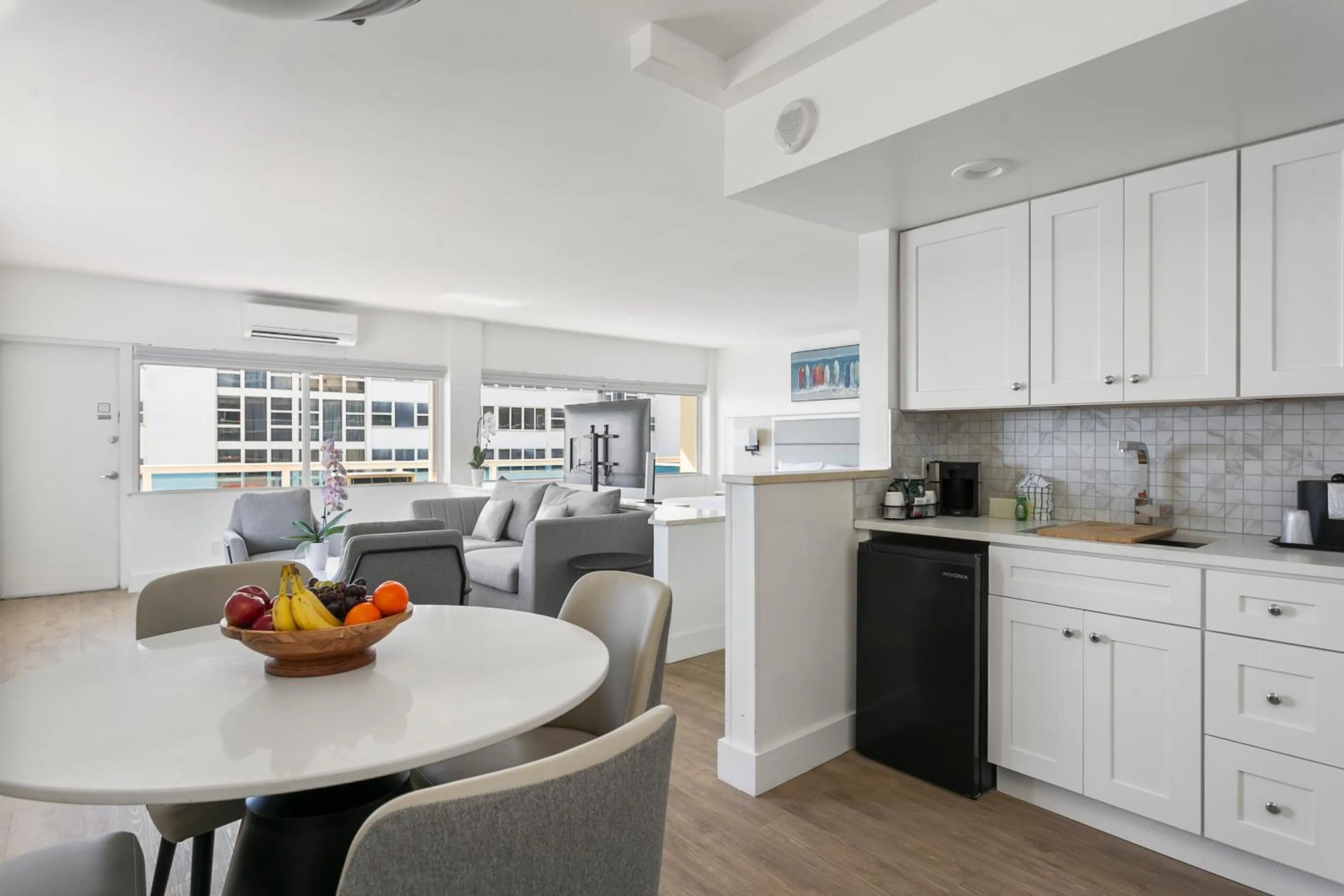 Kitchen or kitchenette in Ocean Sky Hotel & Resort