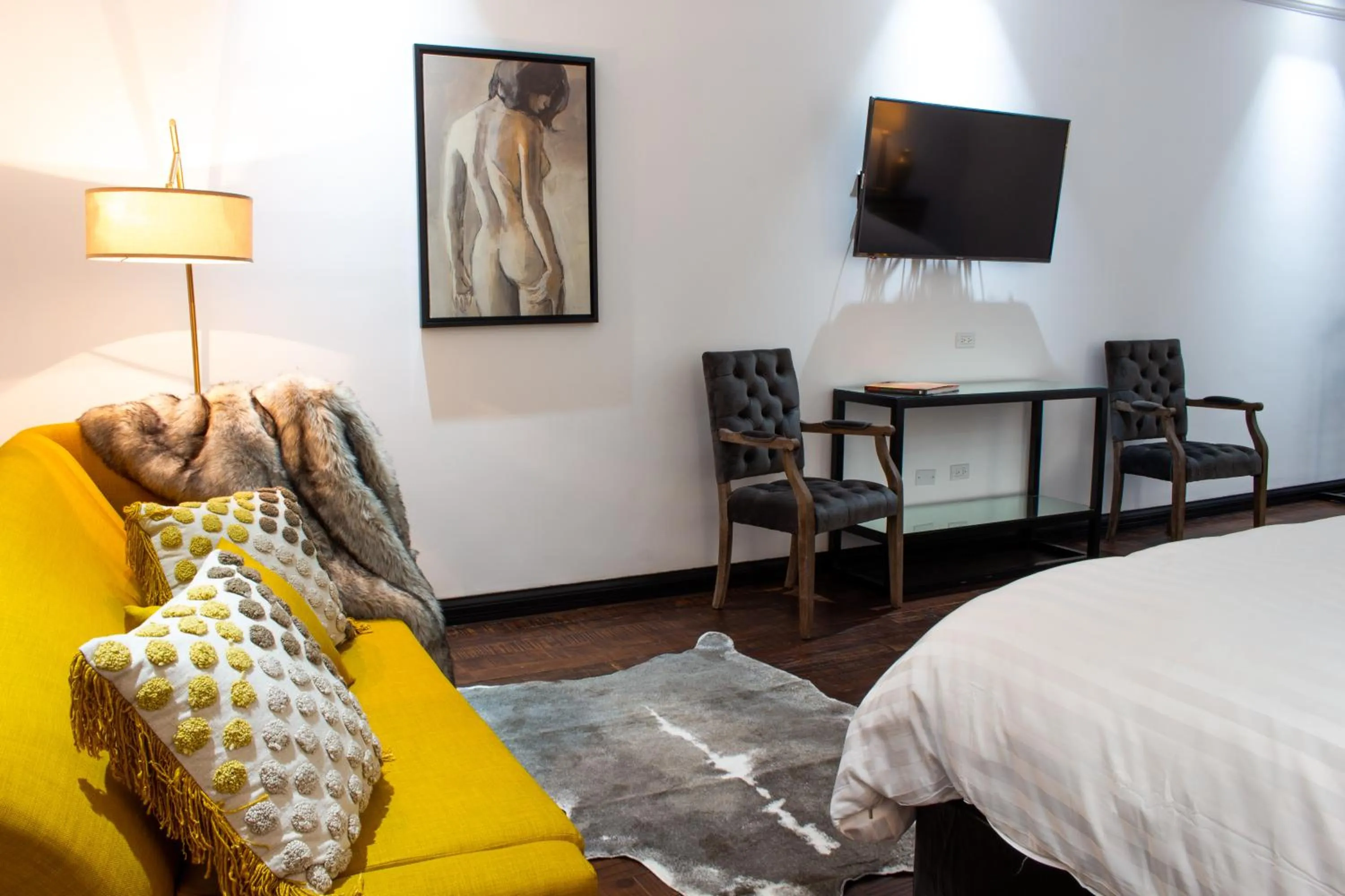 Seating area, Bed in Hotel Boutique Villa Toscana