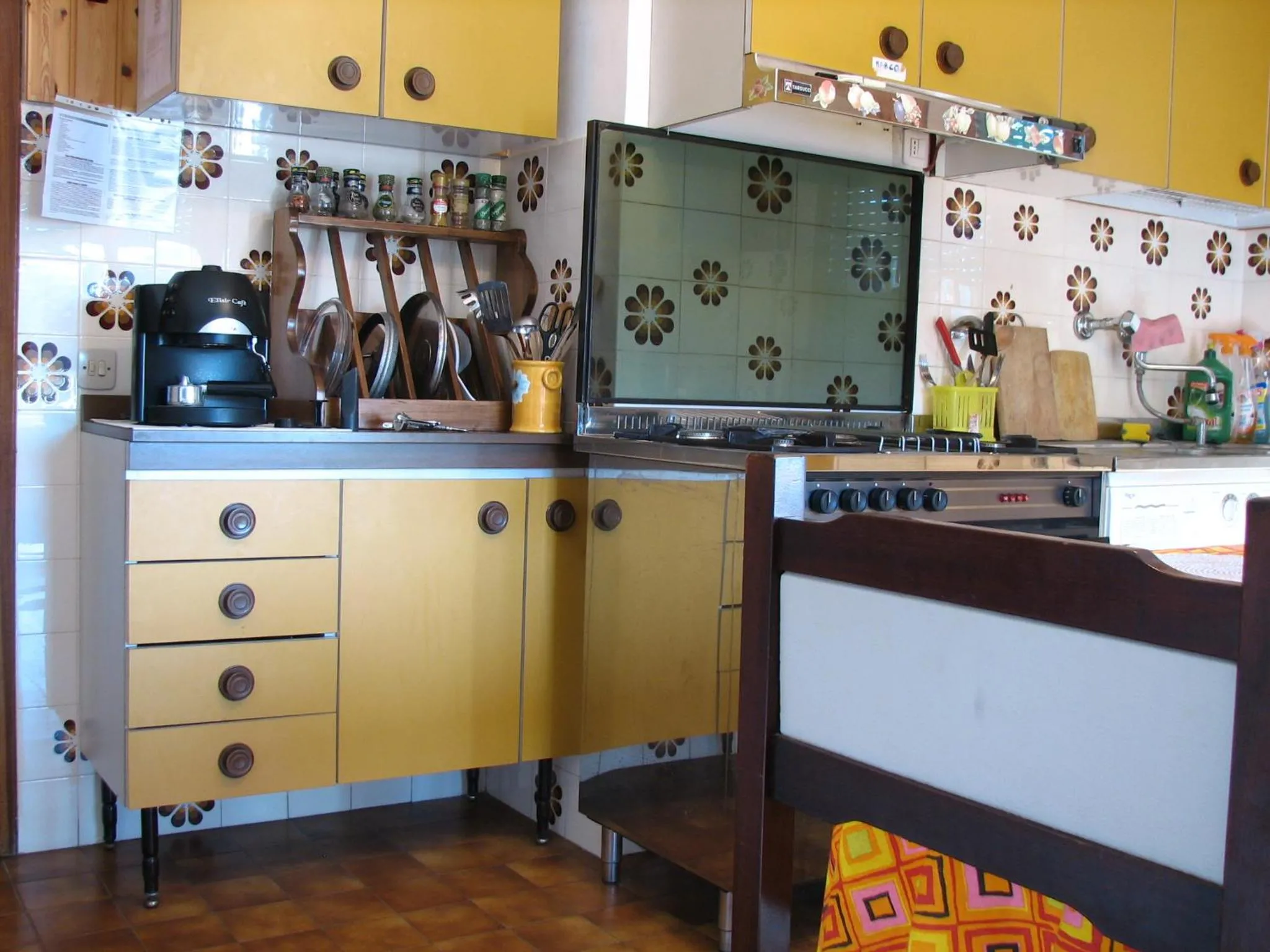 Communal kitchen in B&B Itala