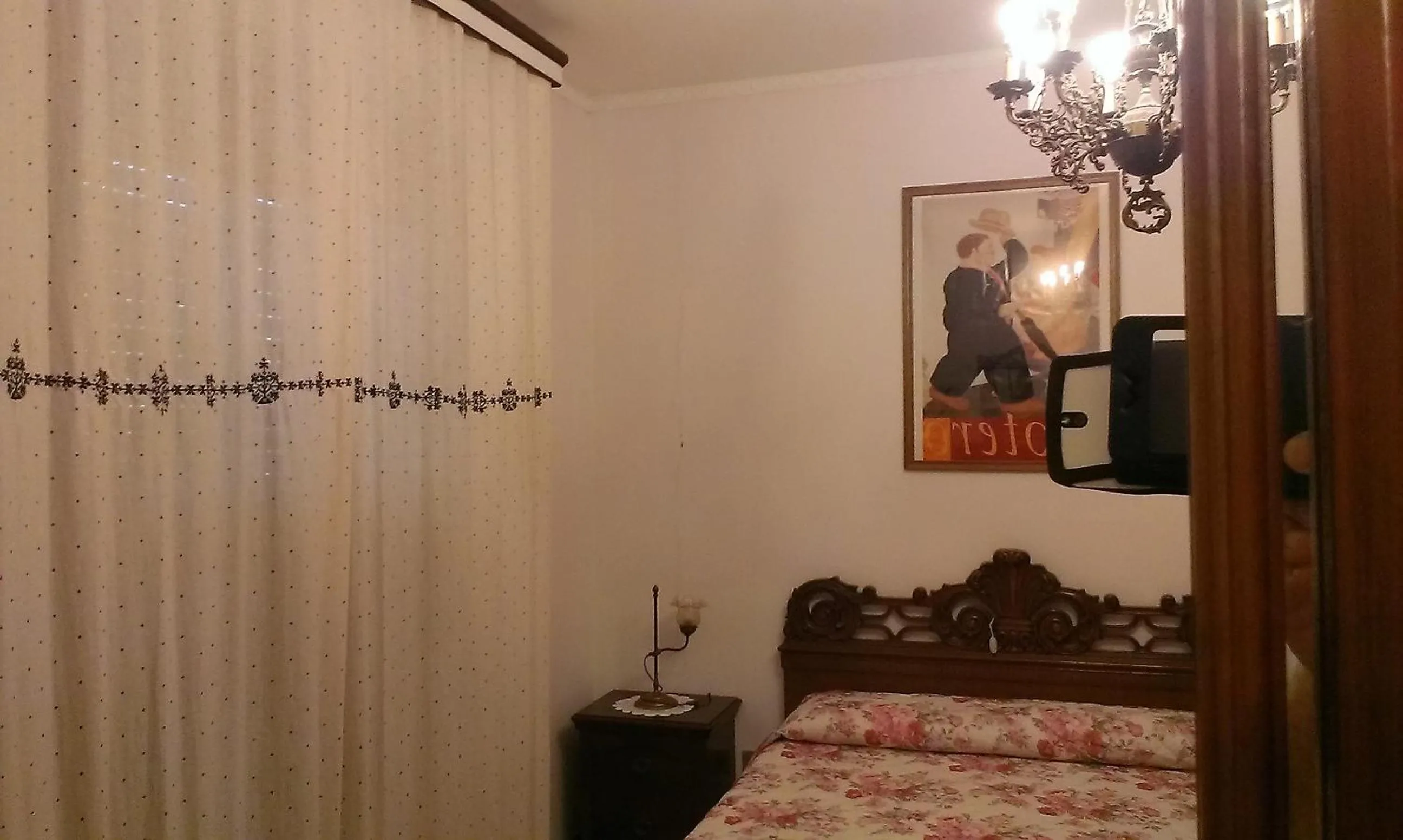 Photo of the whole room, Bed in B&B Itala