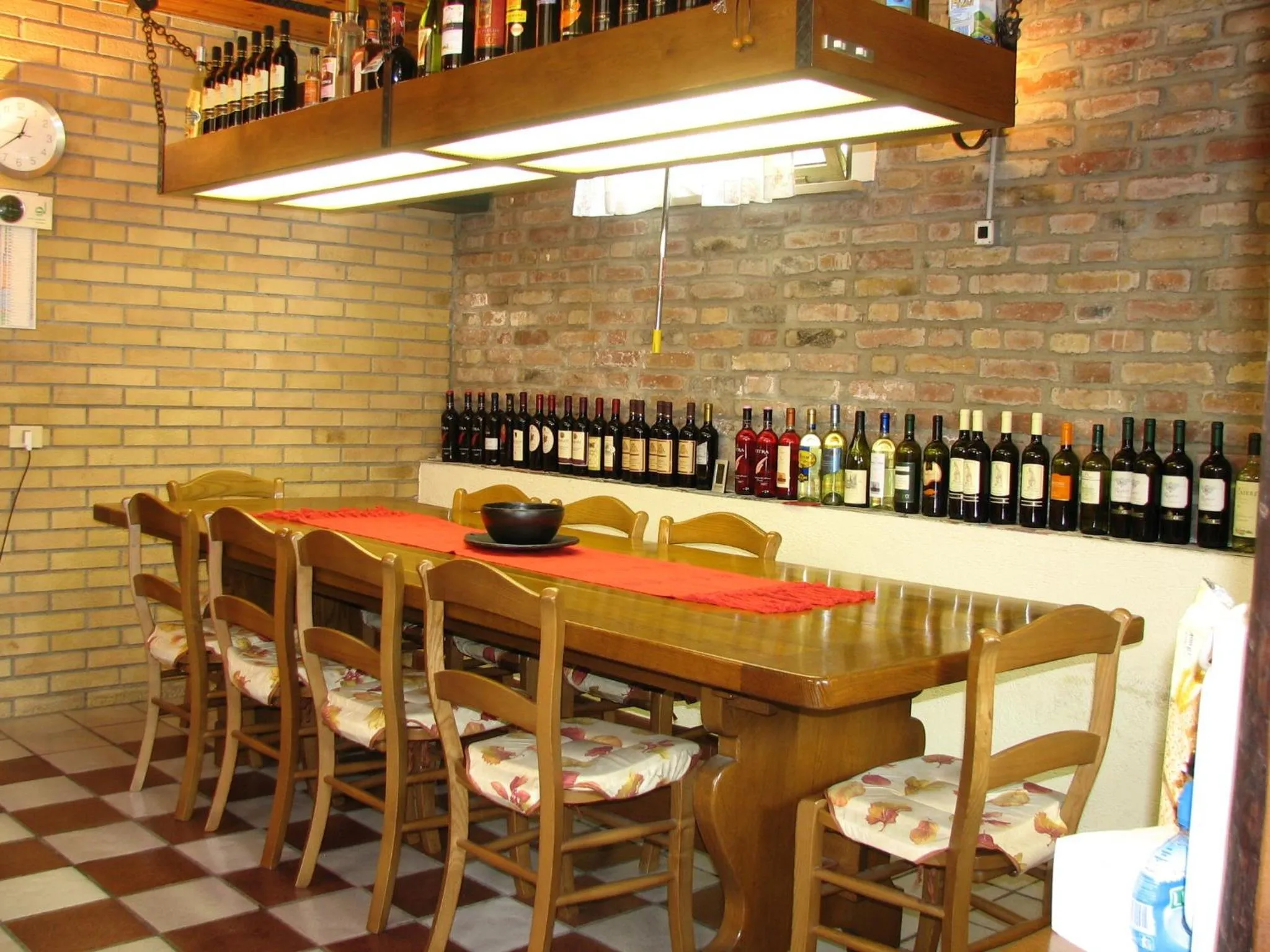 Communal kitchen in B&B Itala