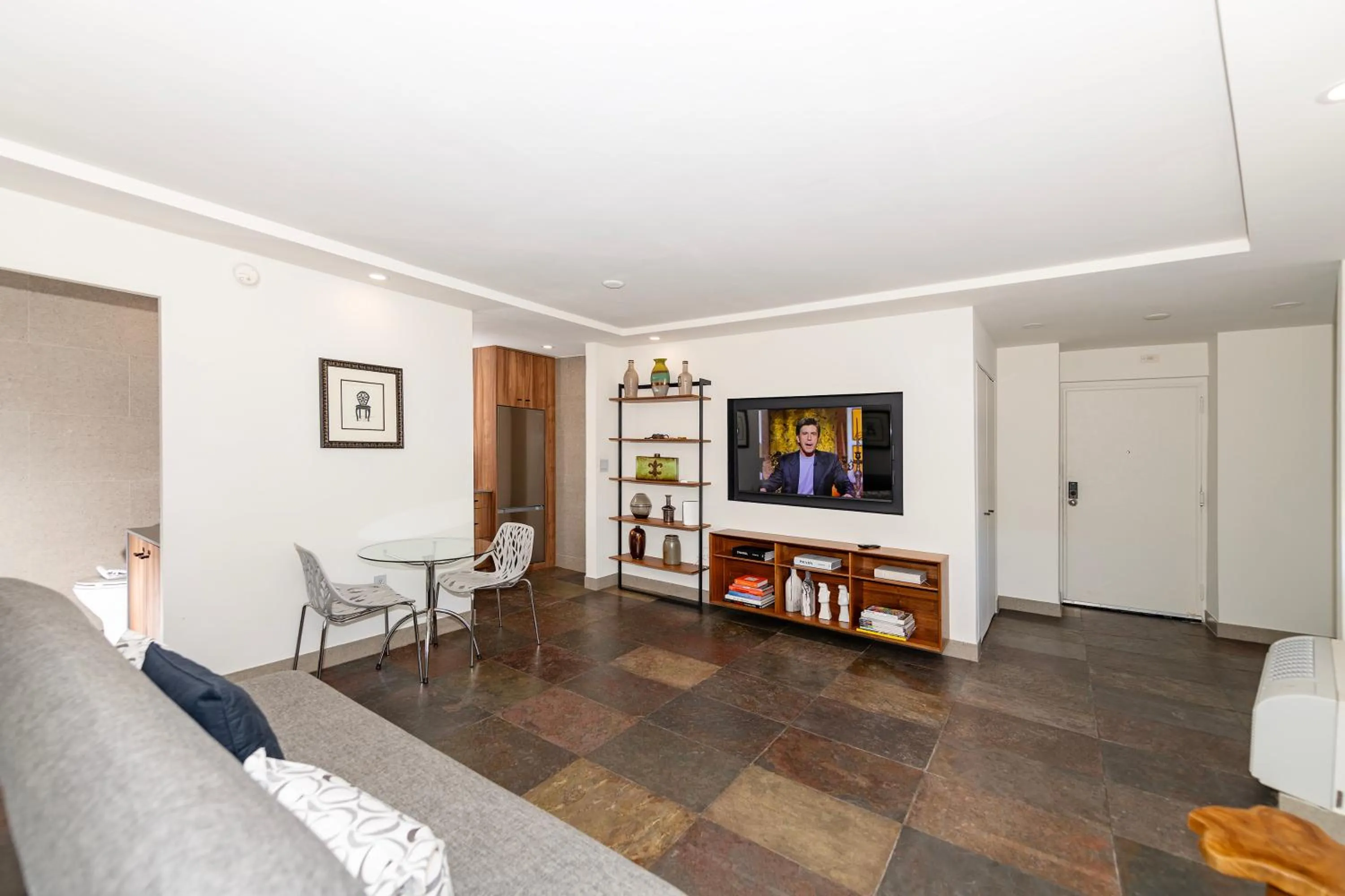 TV and multimedia in Sobe Apartments