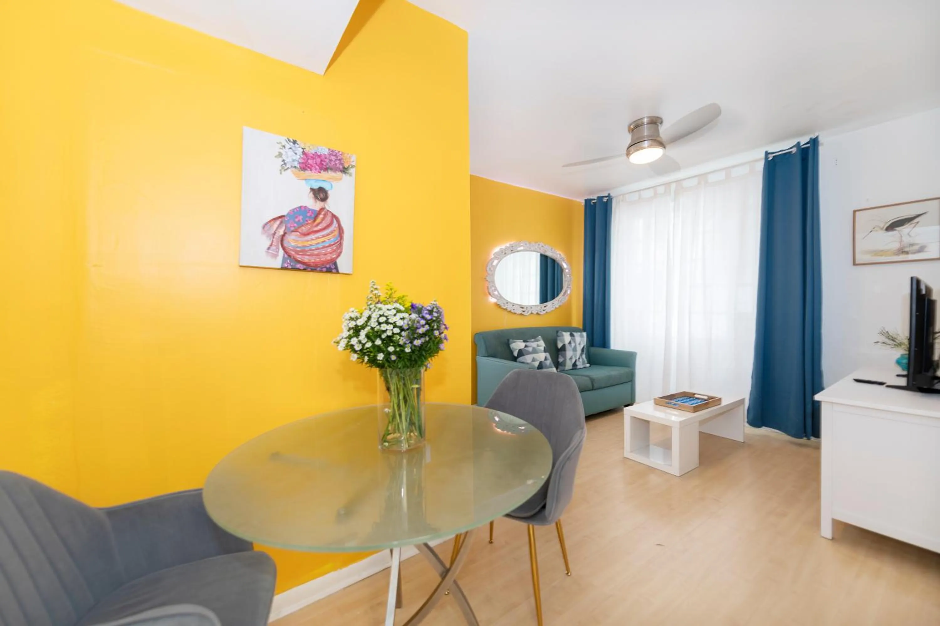 Seating area in Sobe Apartments