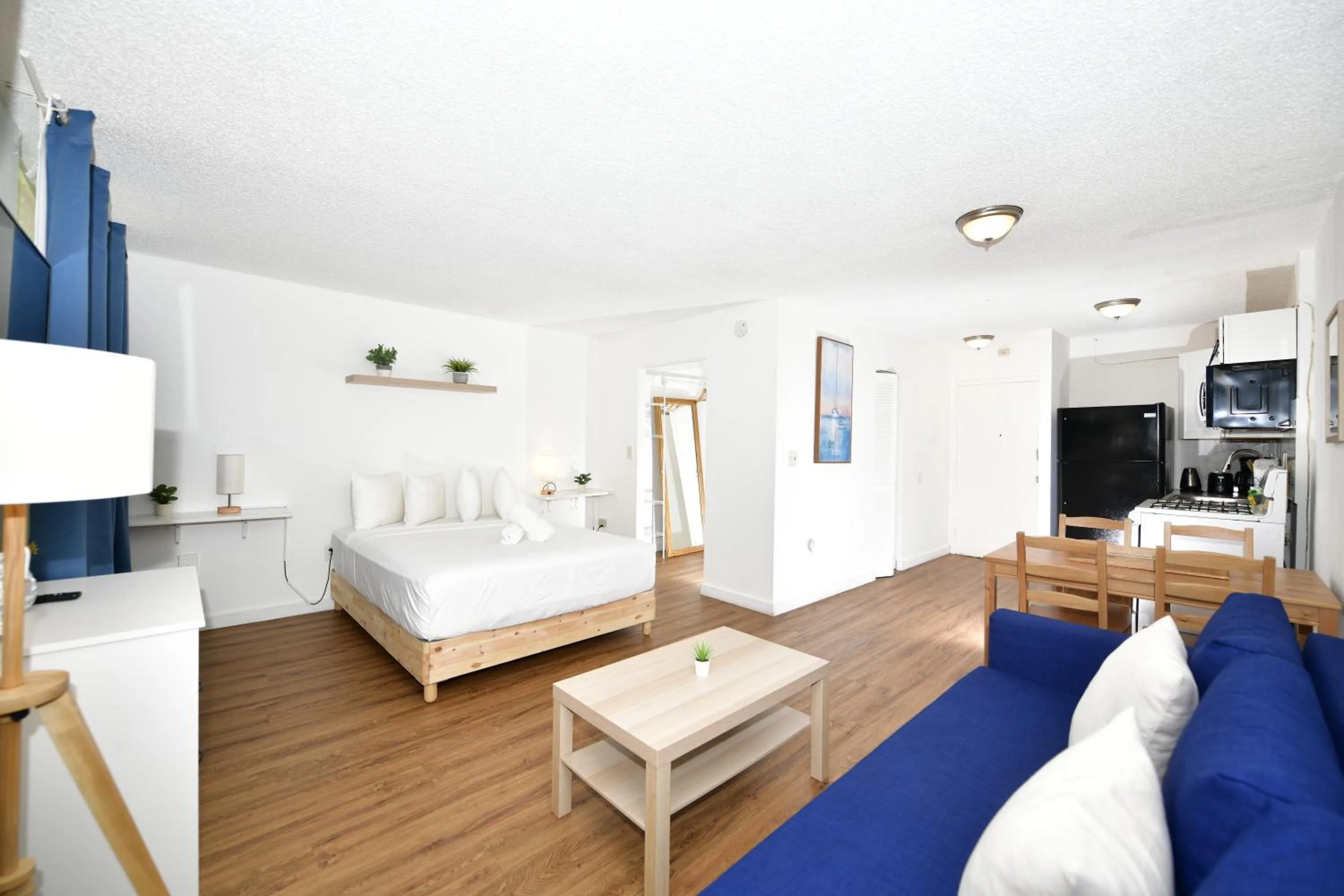 Kitchen or kitchenette, Bed in Sobe Apartments