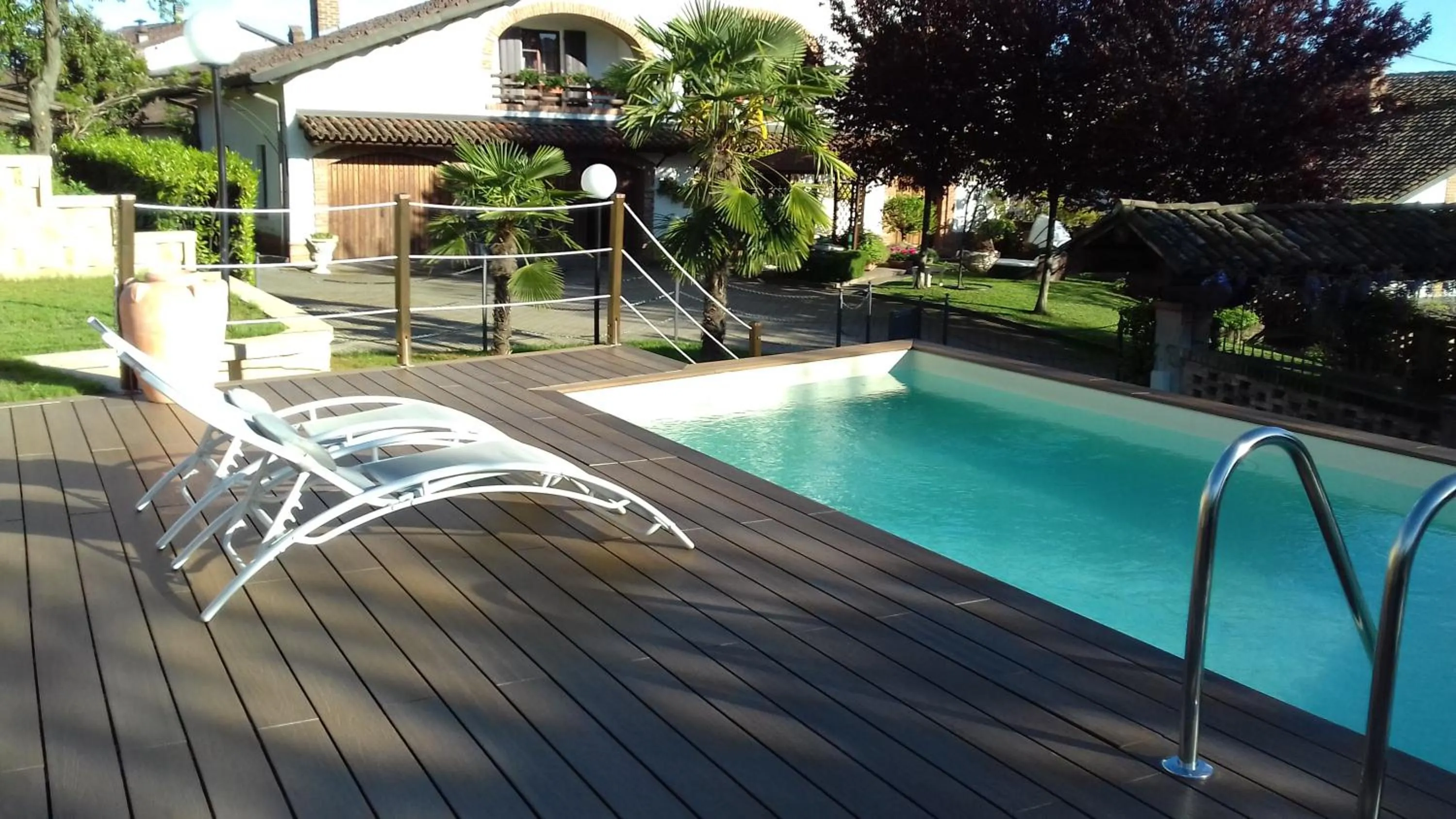 Swimming pool in Bed And Breakfast Olimpia