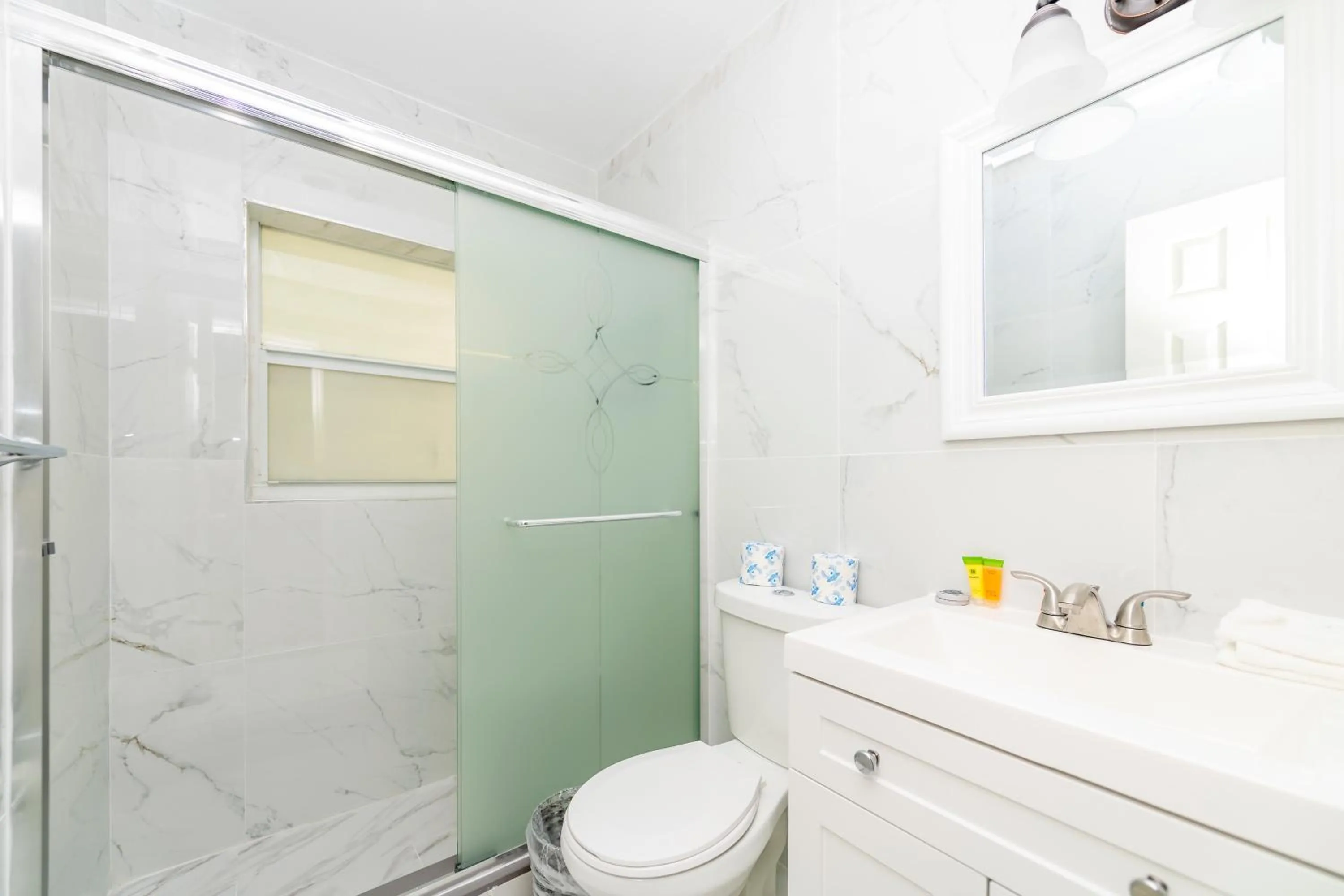 Bathroom in Sofi Beach Apartments