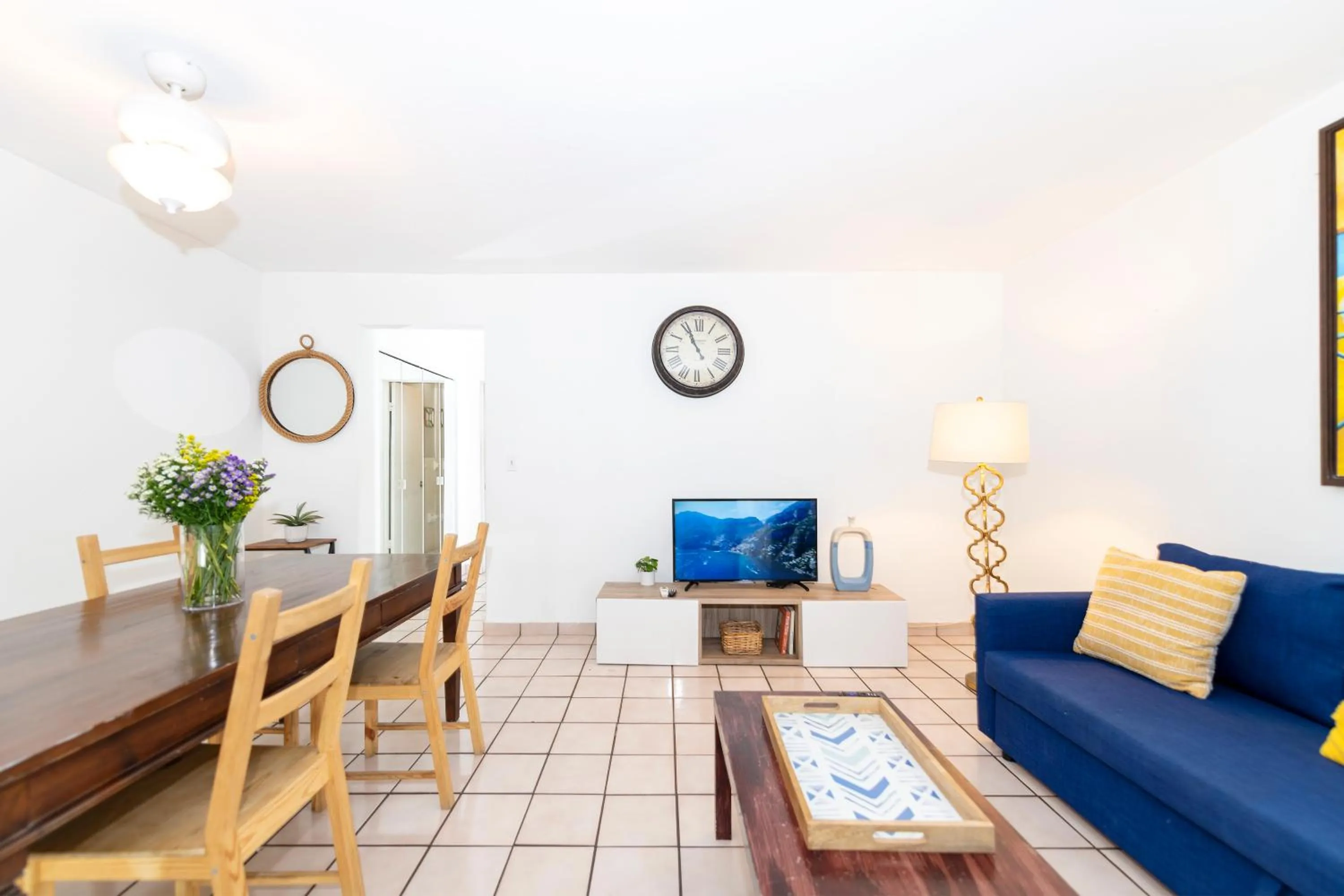 Seating area in Sofi Beach Apartments